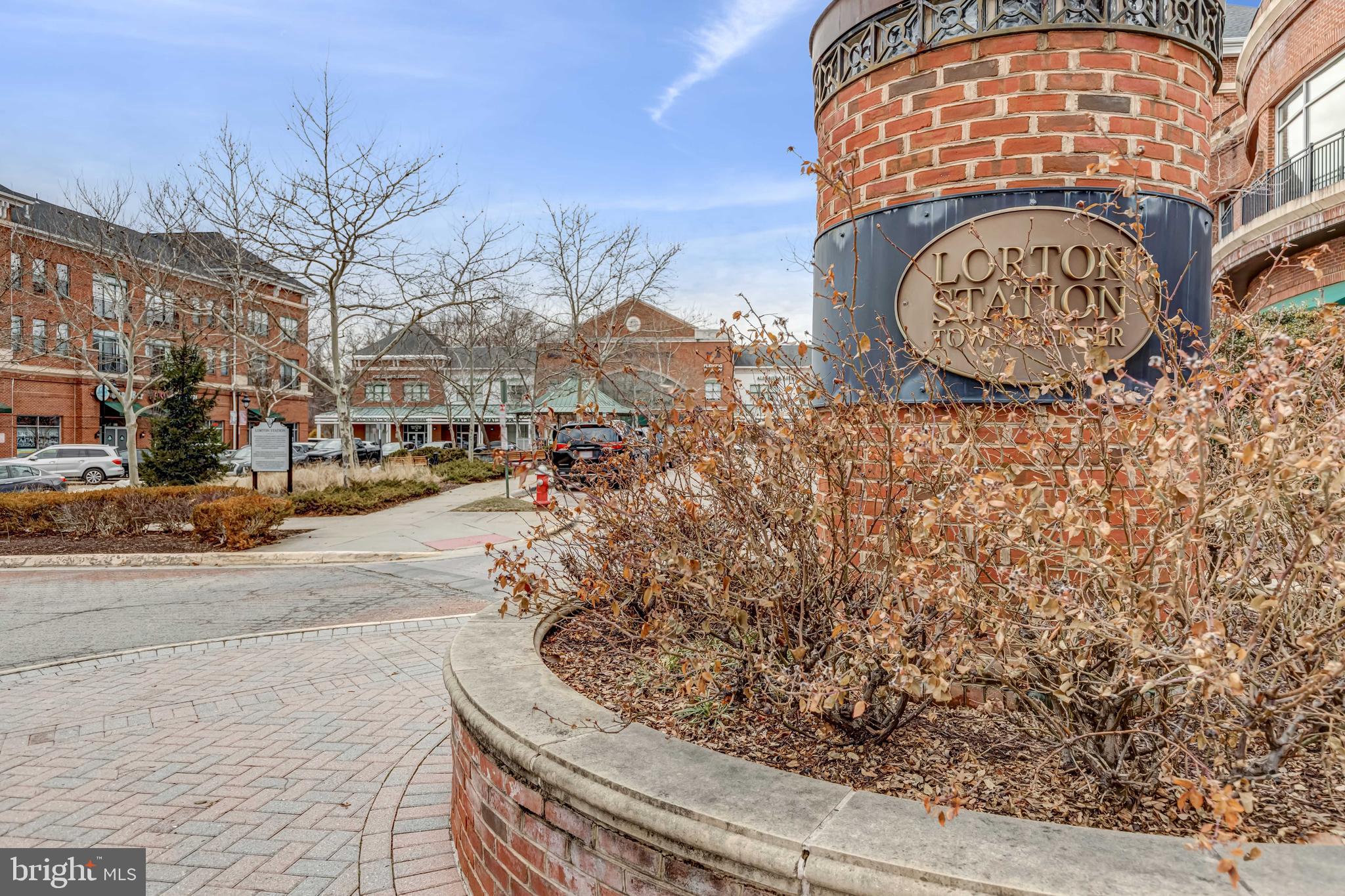 RESIDENCES OF LORTON STATION - Residential