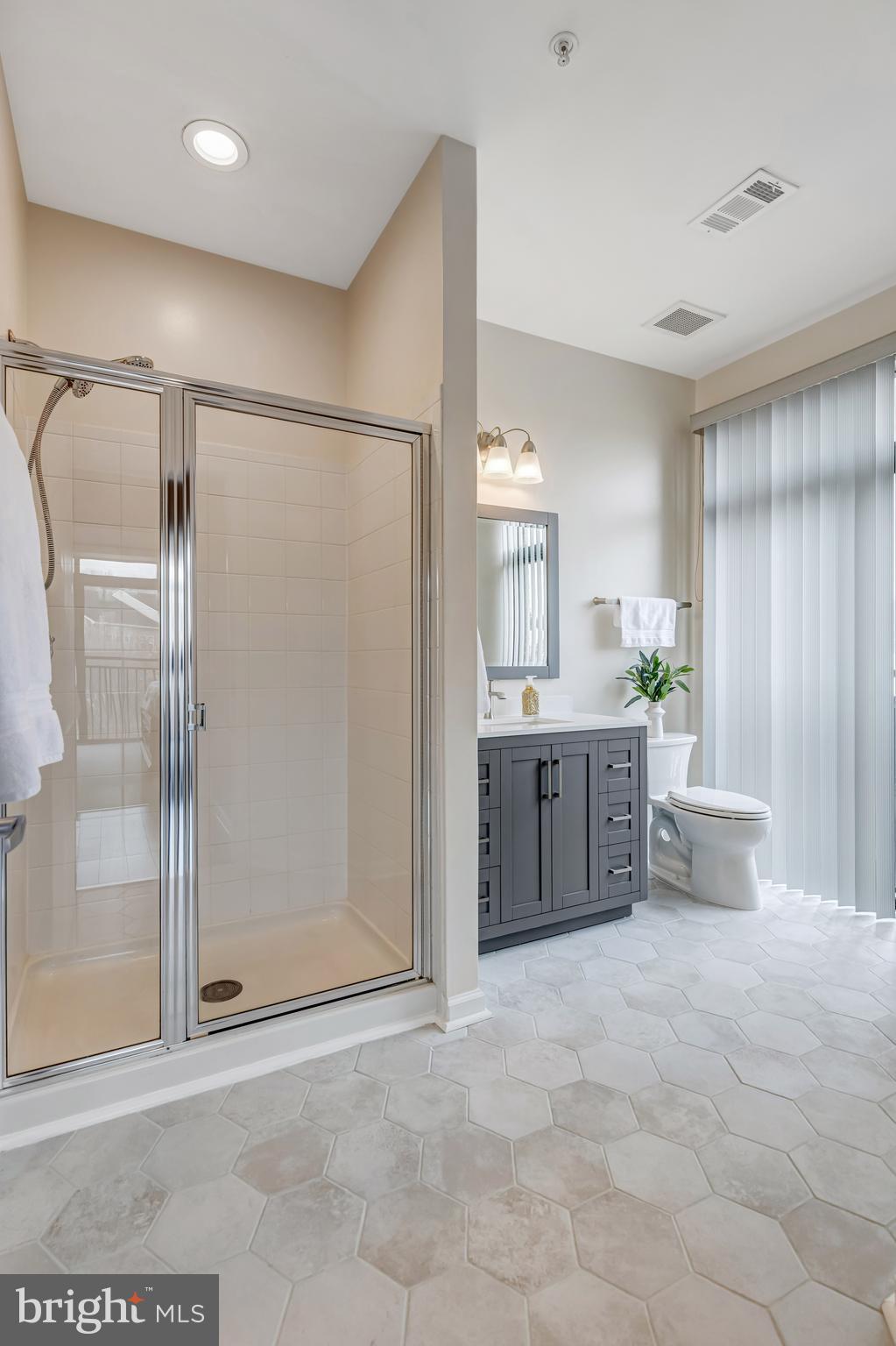 RESIDENCES OF LORTON STATION - Residential