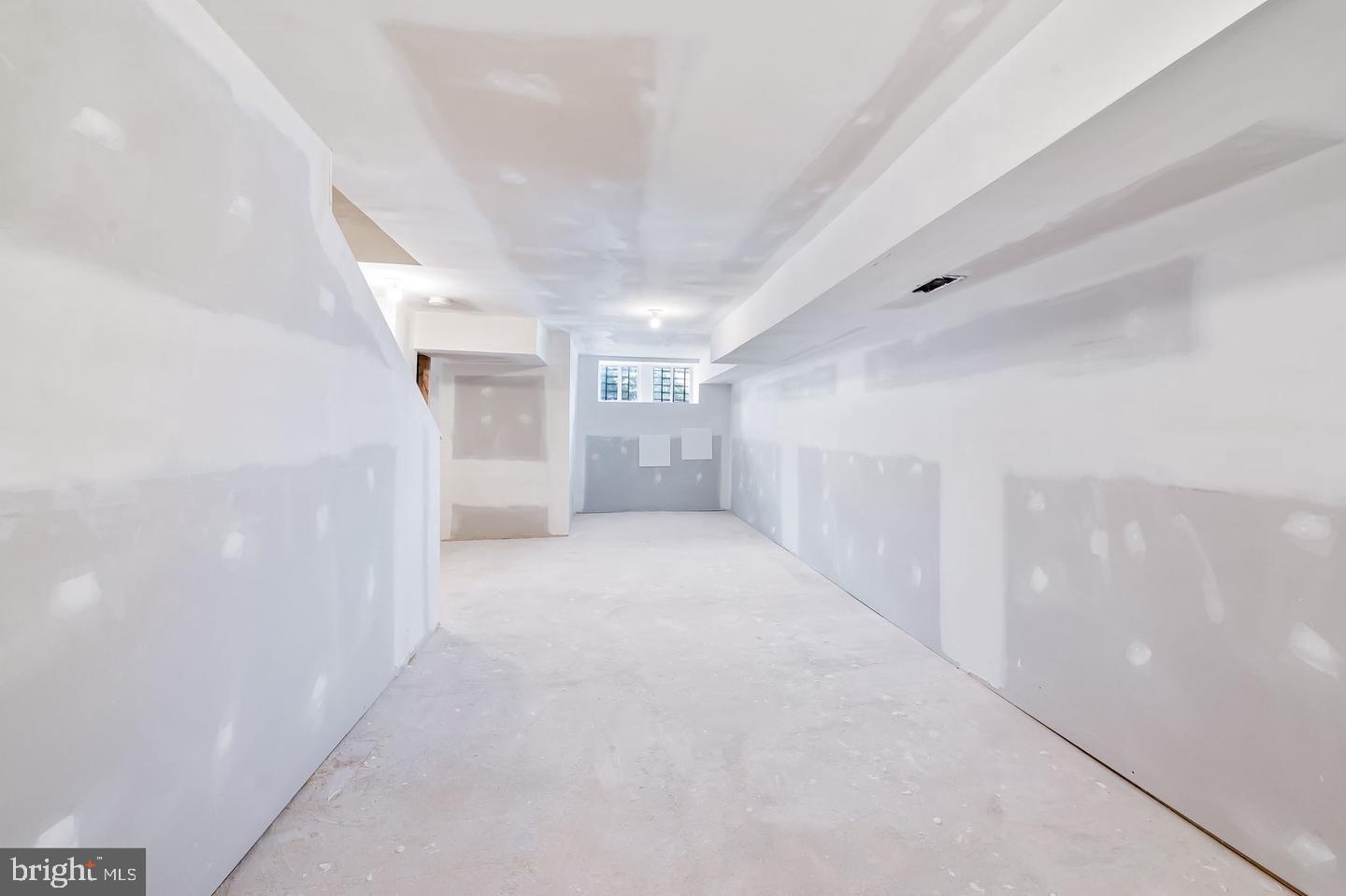 PENN NORTH - Residential Lease