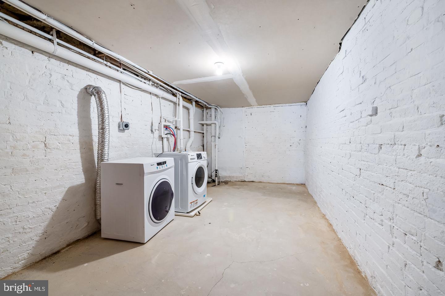 PENN NORTH - Residential Lease