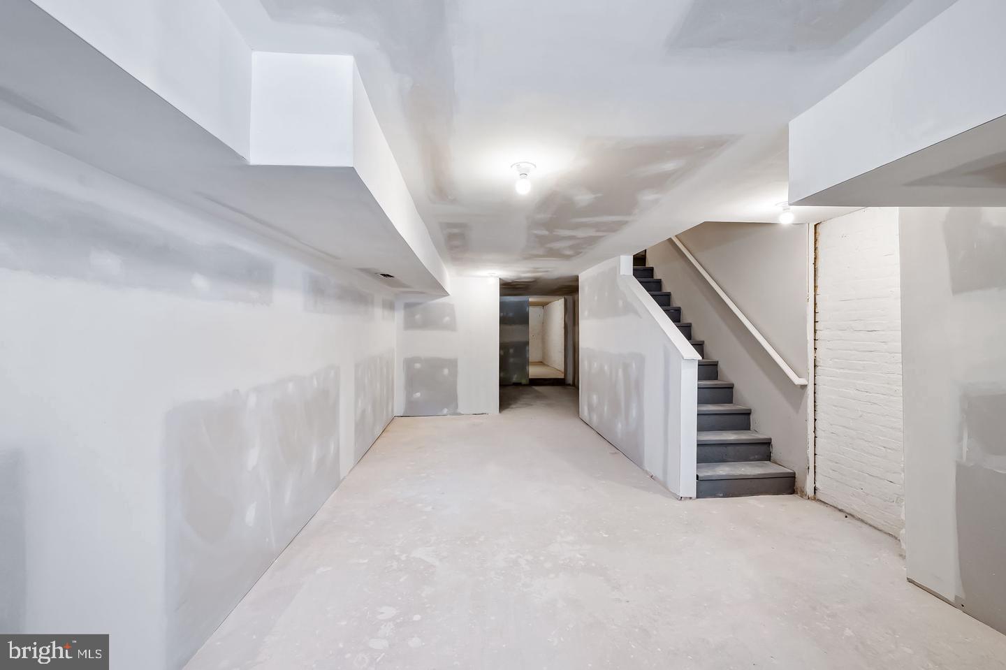 PENN NORTH - Residential Lease
