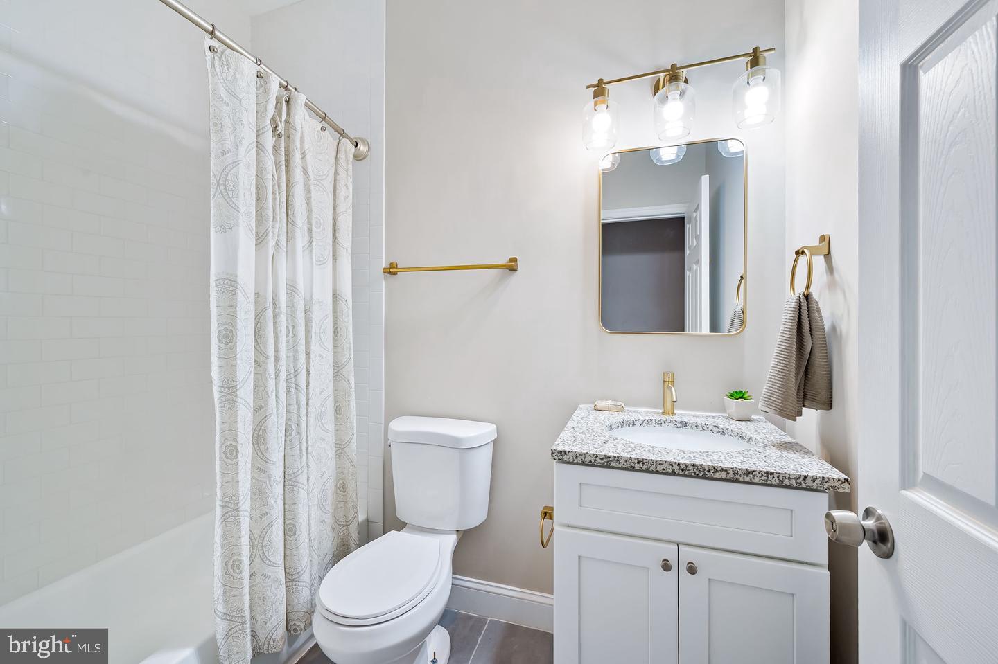 PENN NORTH - Residential Lease