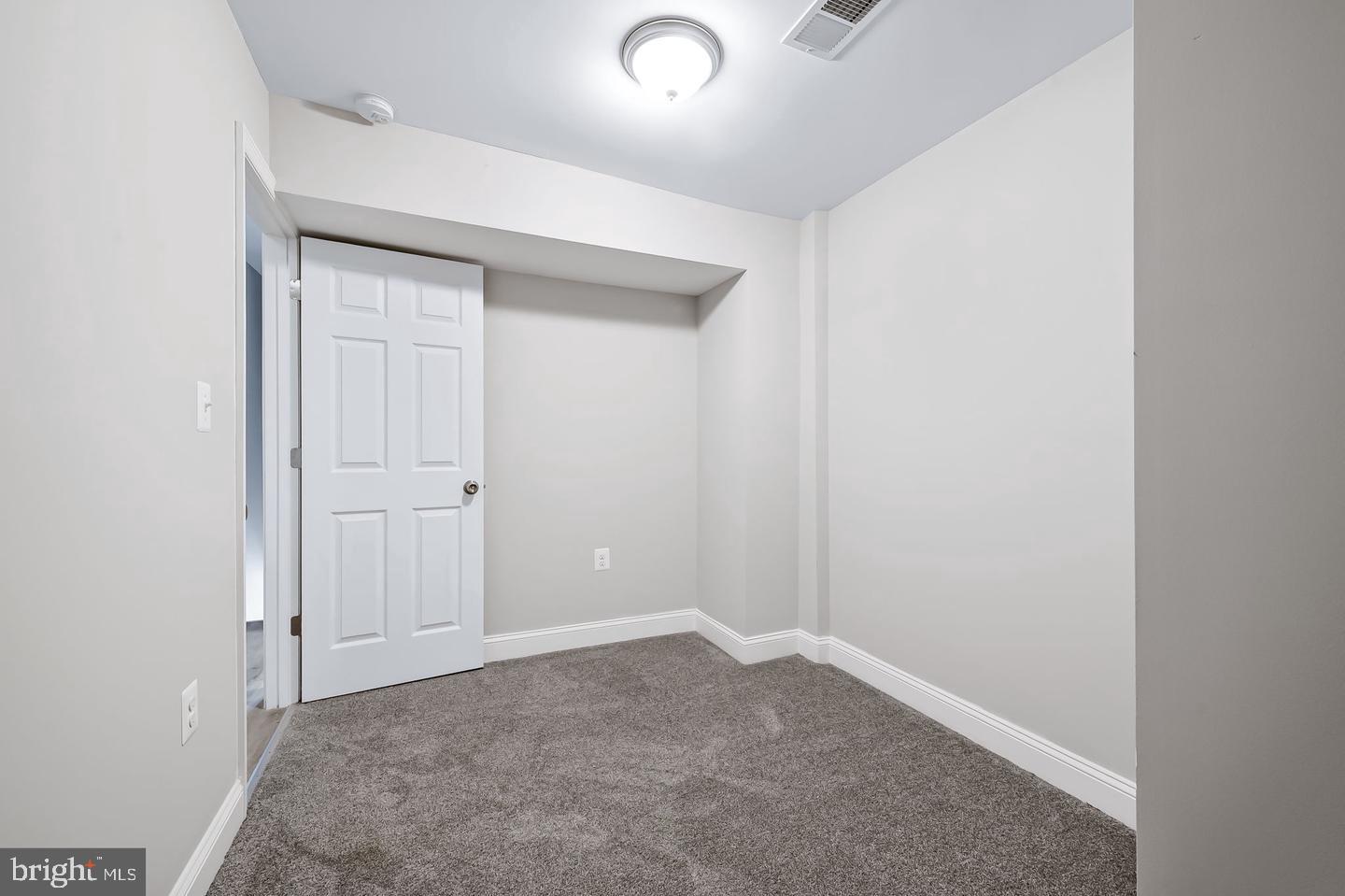 PENN NORTH - Residential Lease