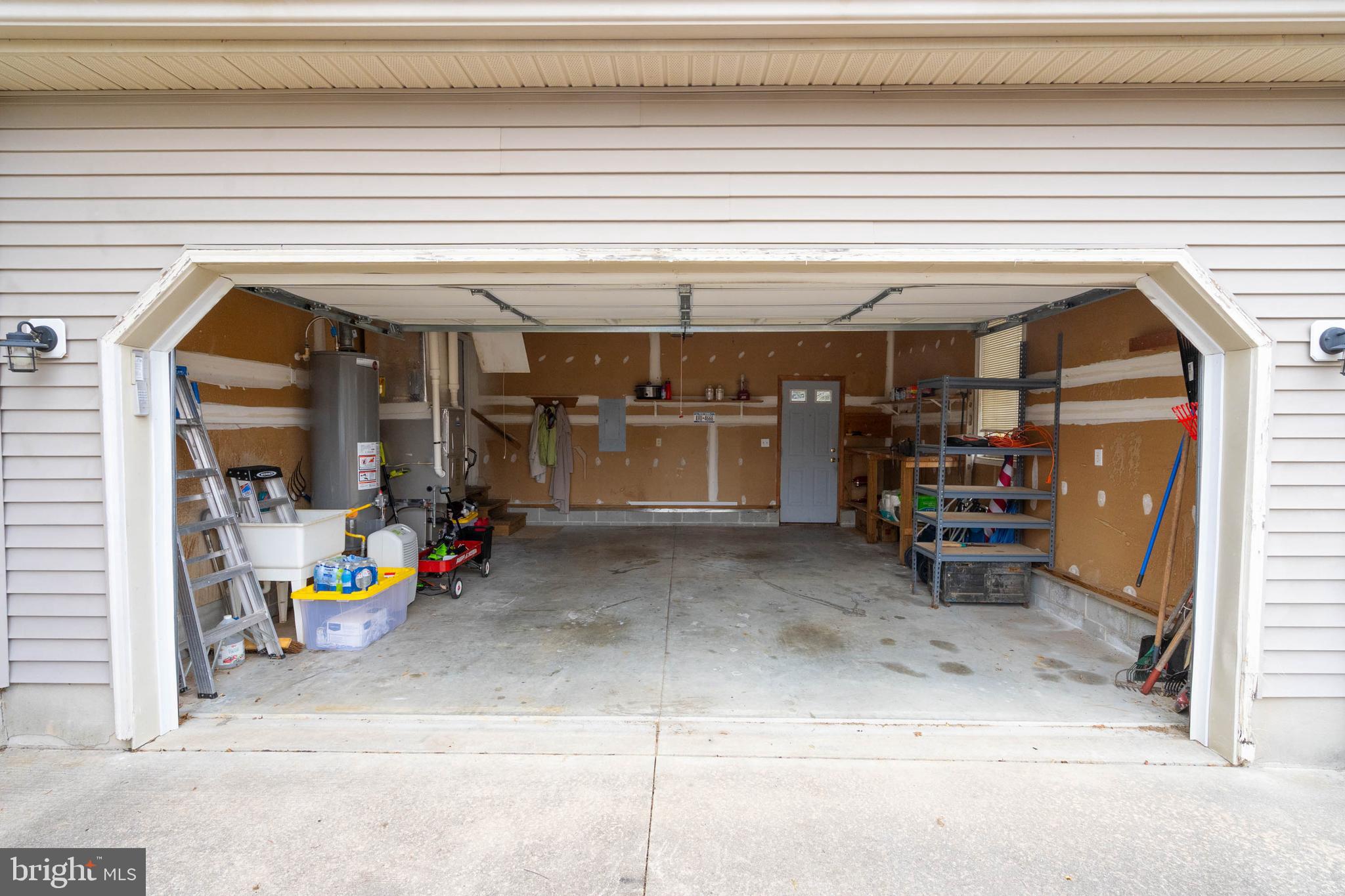 OVERBROOK SHORES - Residential