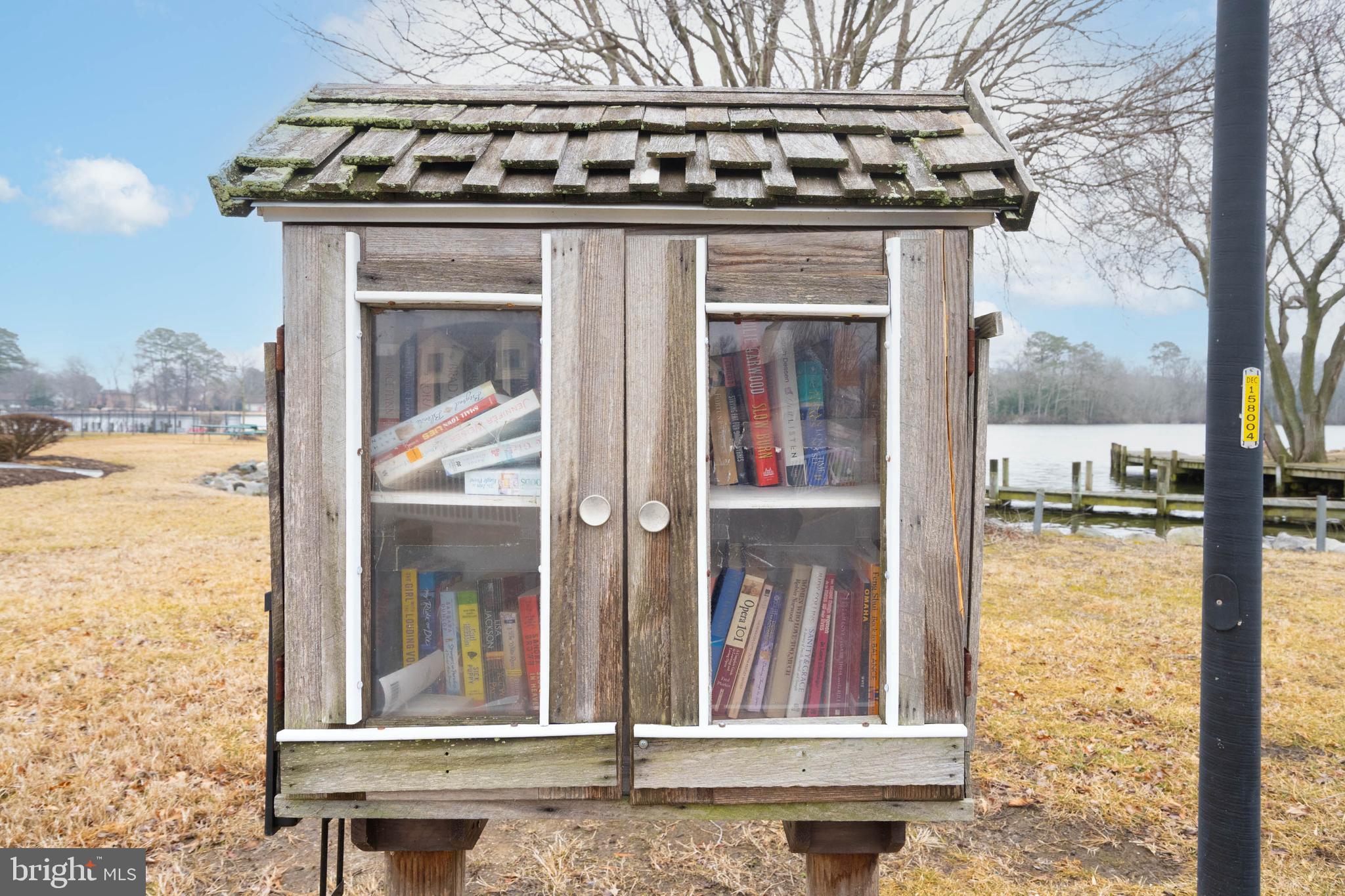 OVERBROOK SHORES - Residential