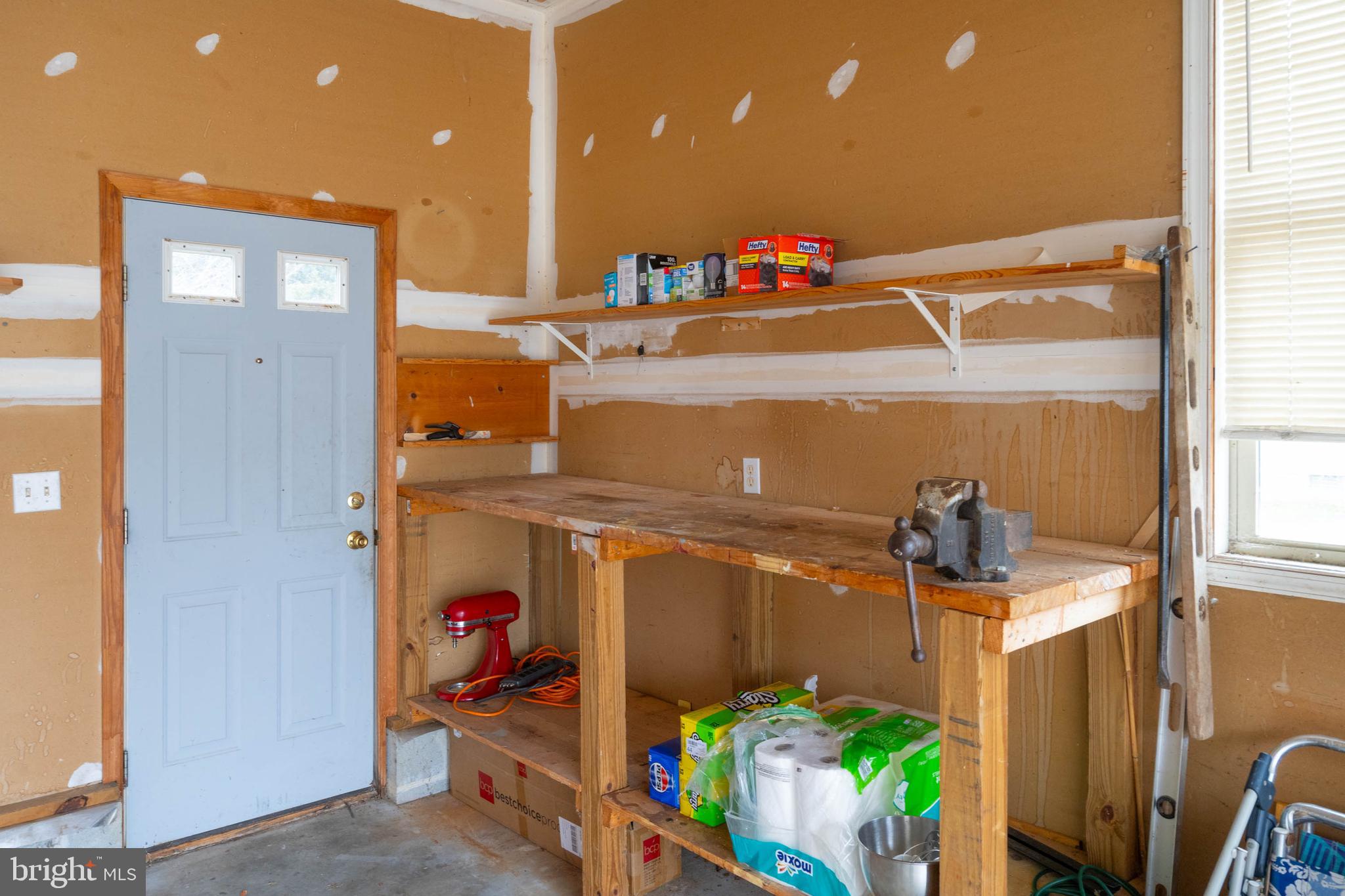 OVERBROOK SHORES - Residential