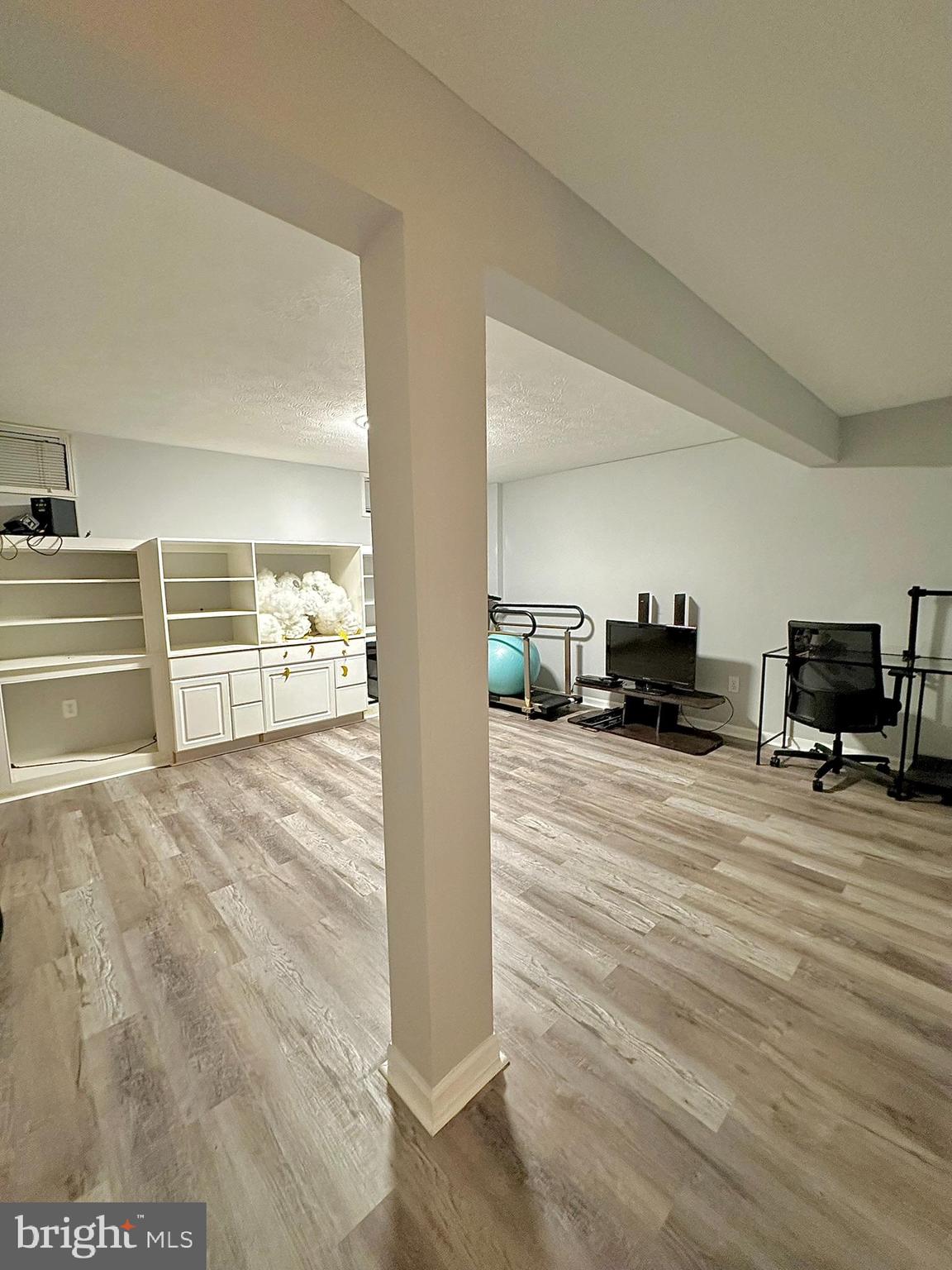 PARKVIEW TRAIL - Residential Lease