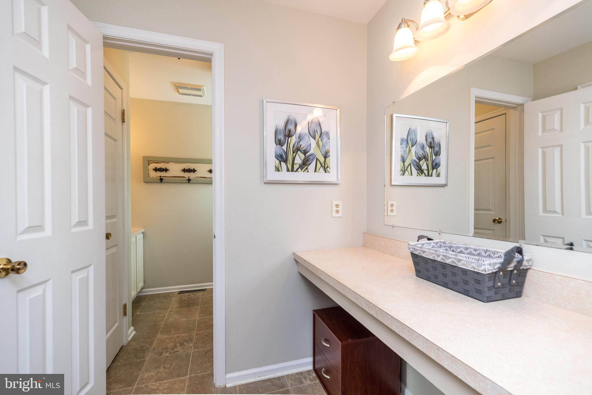 TOWER HILL - Residential