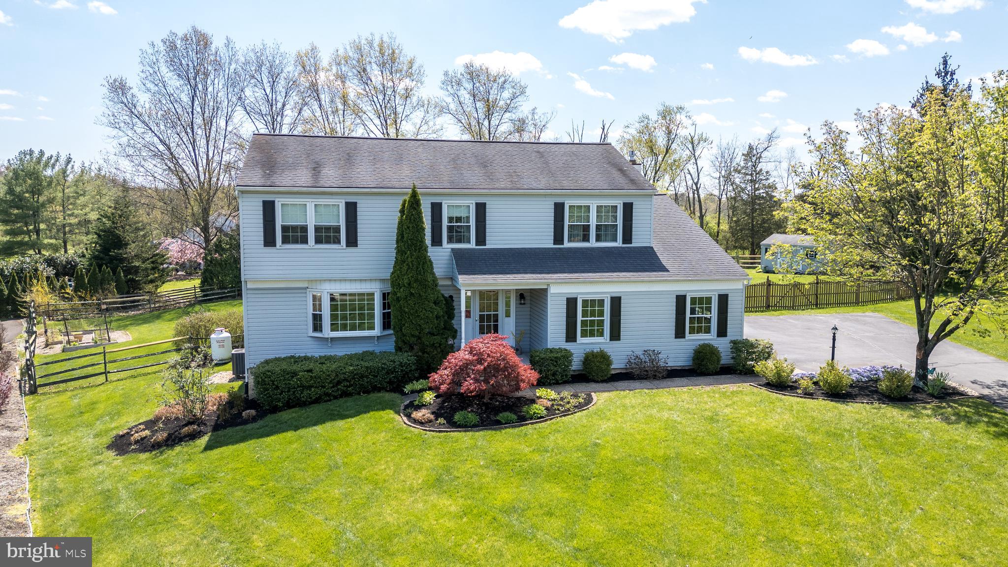 TOWER HILL - Residential