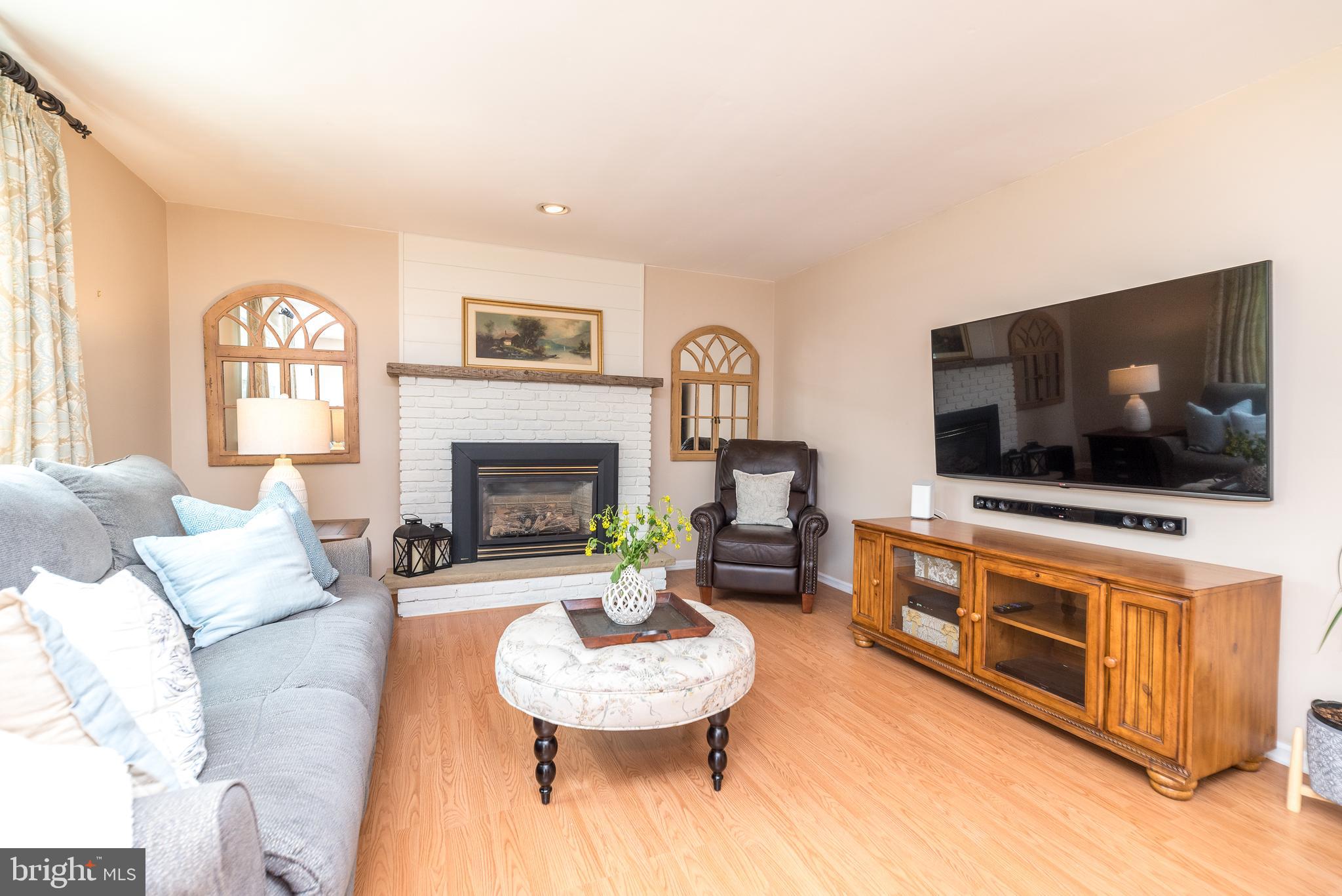 TOWER HILL - Residential