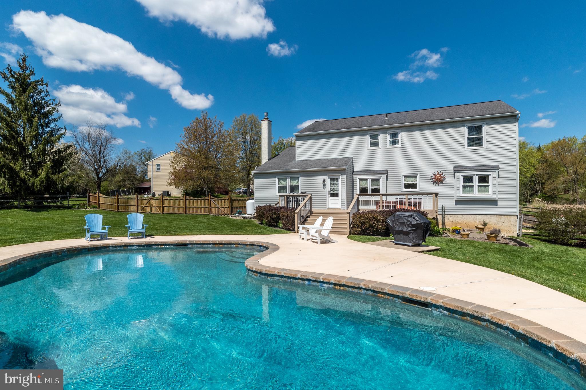 TOWER HILL - Residential