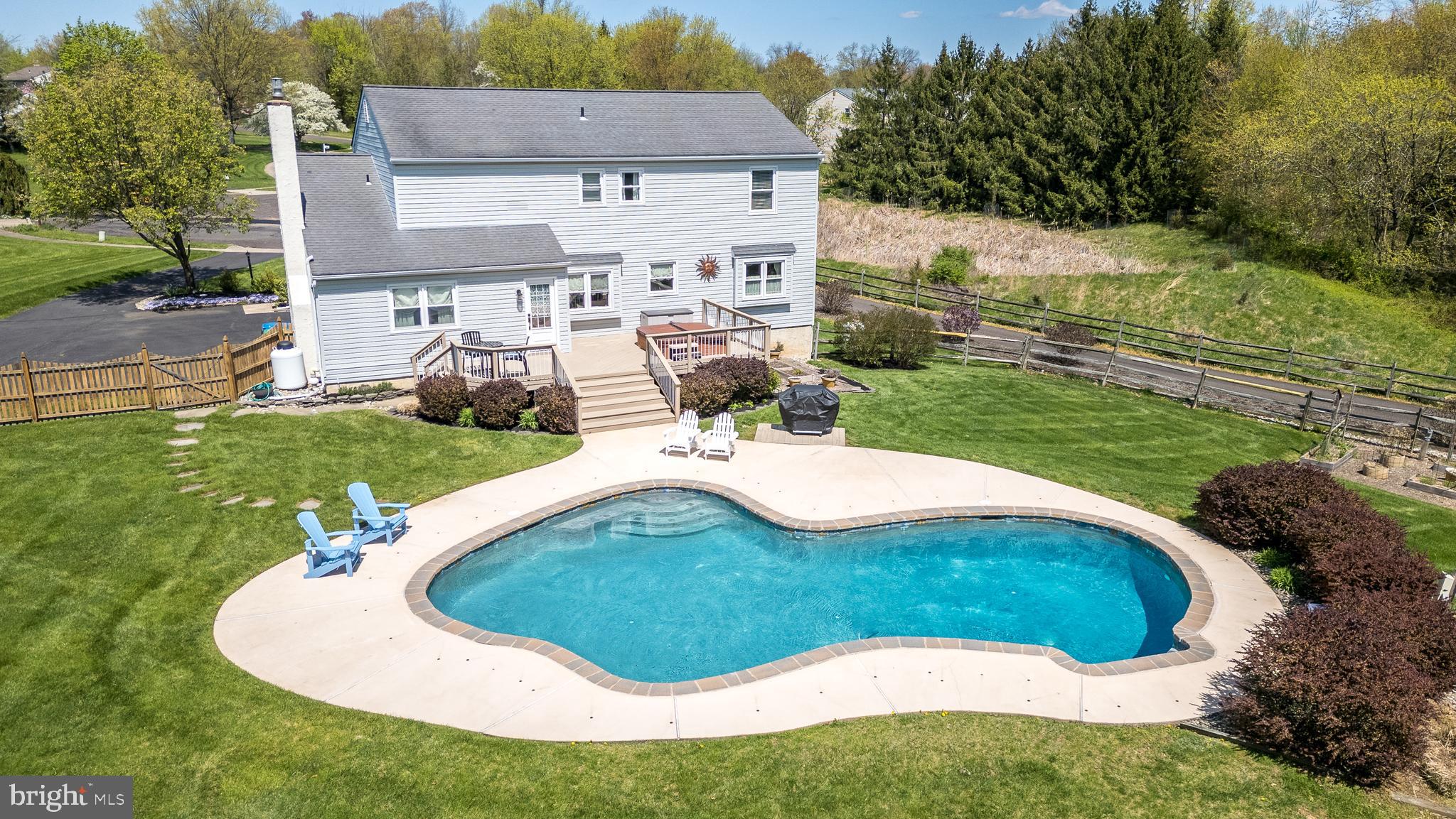 TOWER HILL - Residential