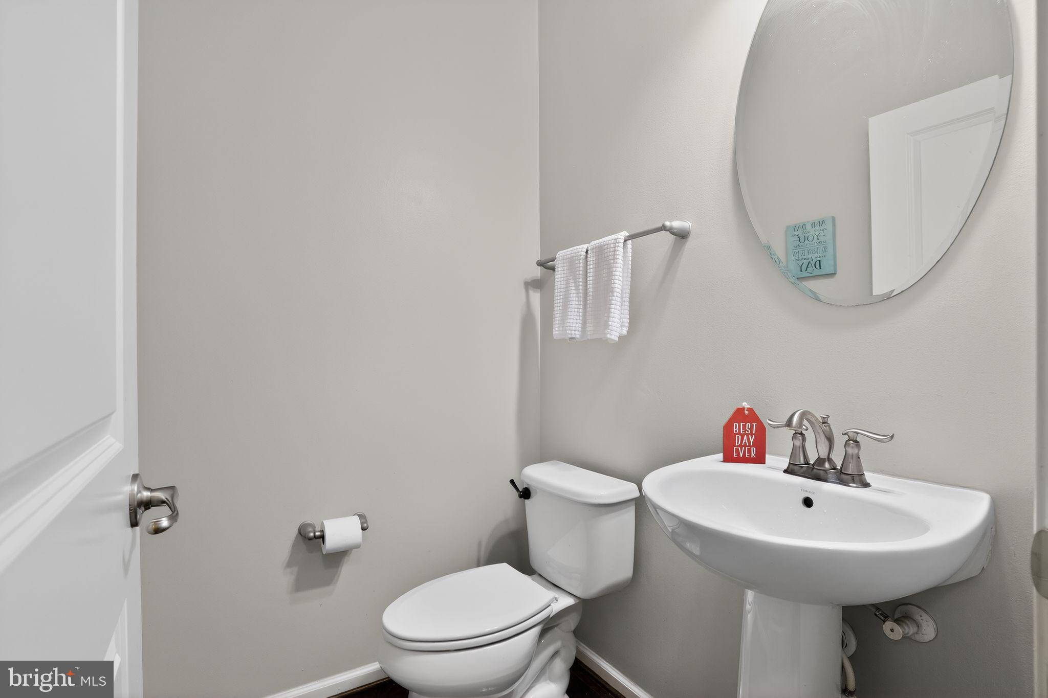 HANOVER WOODS - Residential
