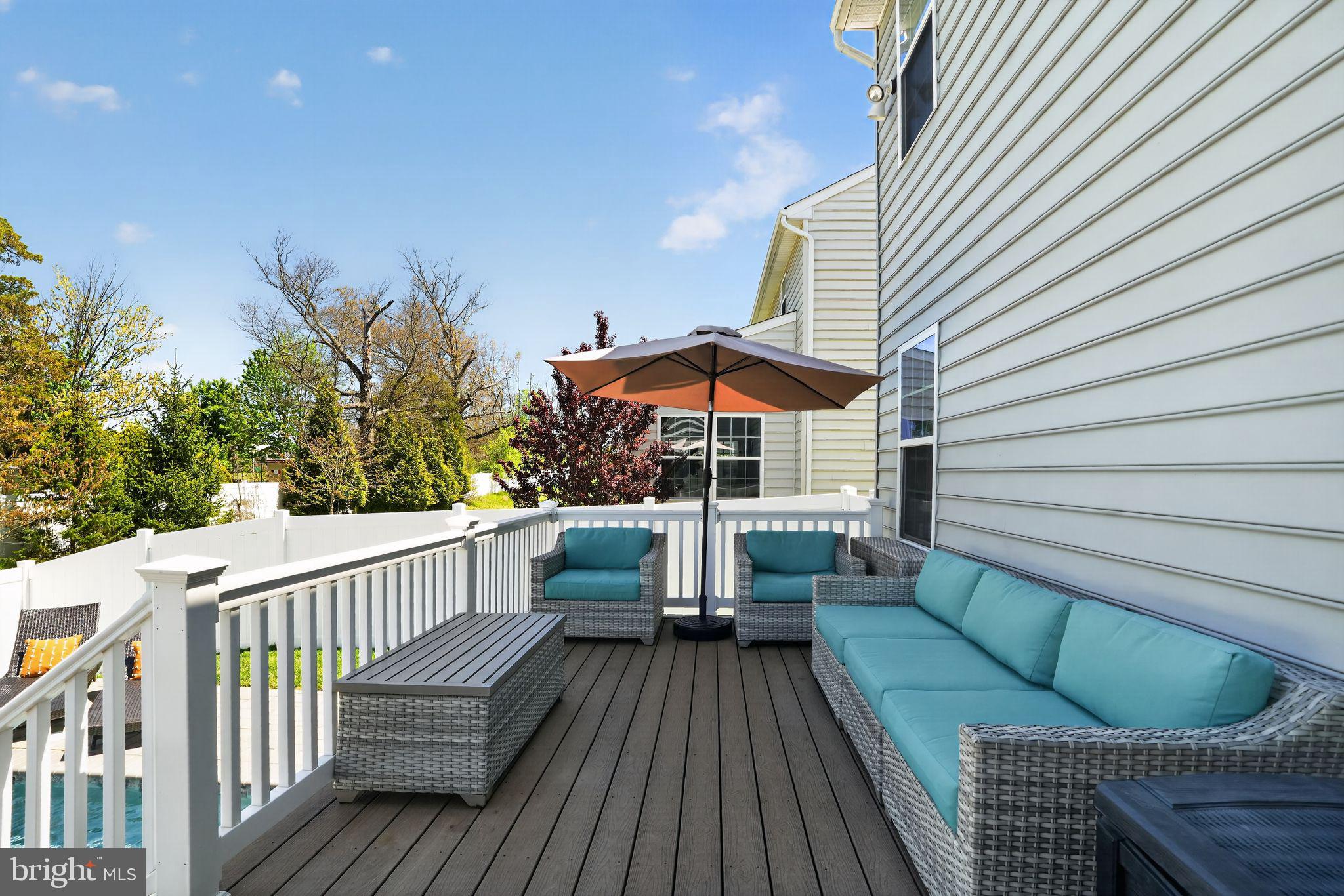 HANOVER WOODS - Residential