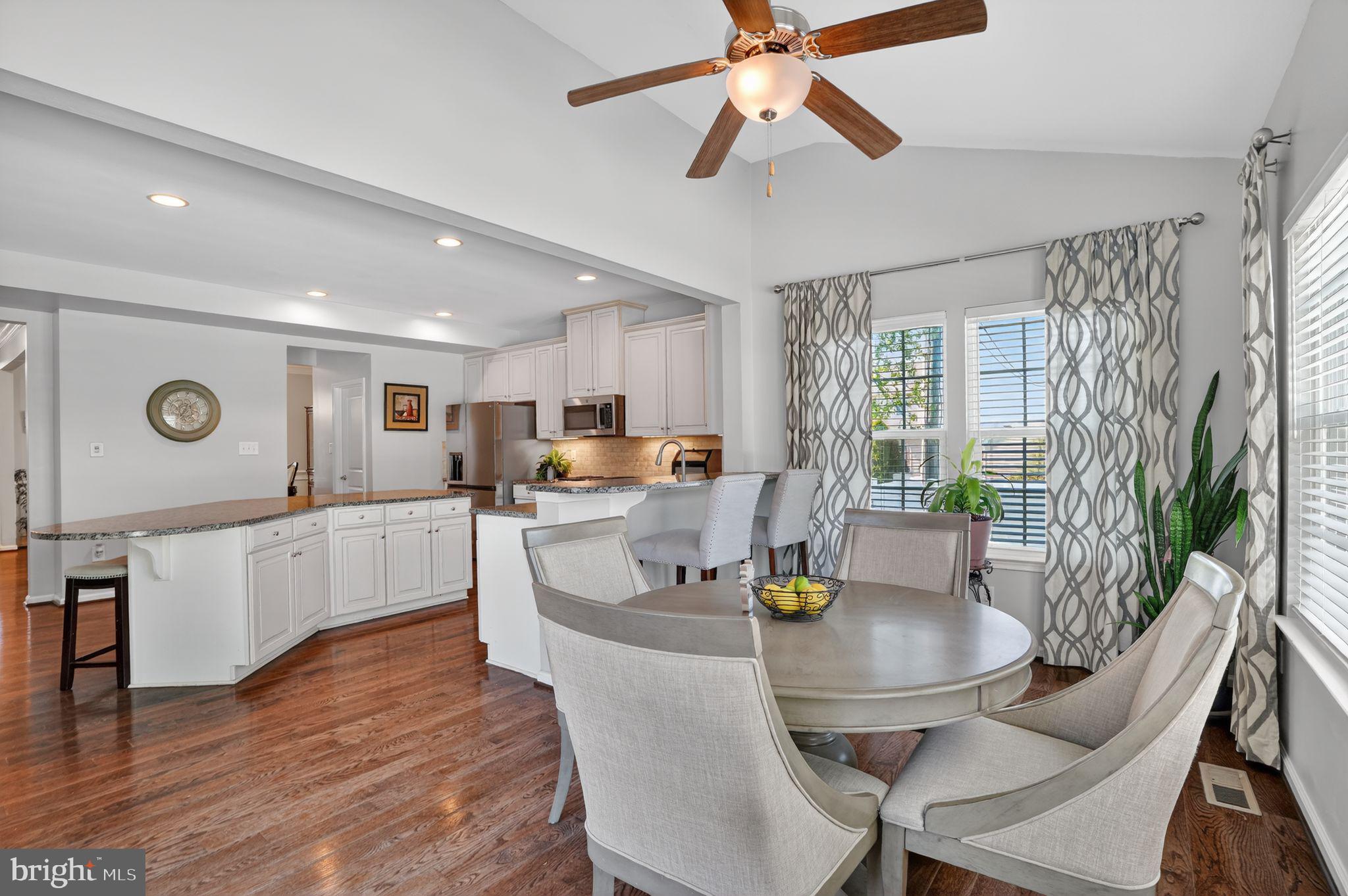 HANOVER WOODS - Residential
