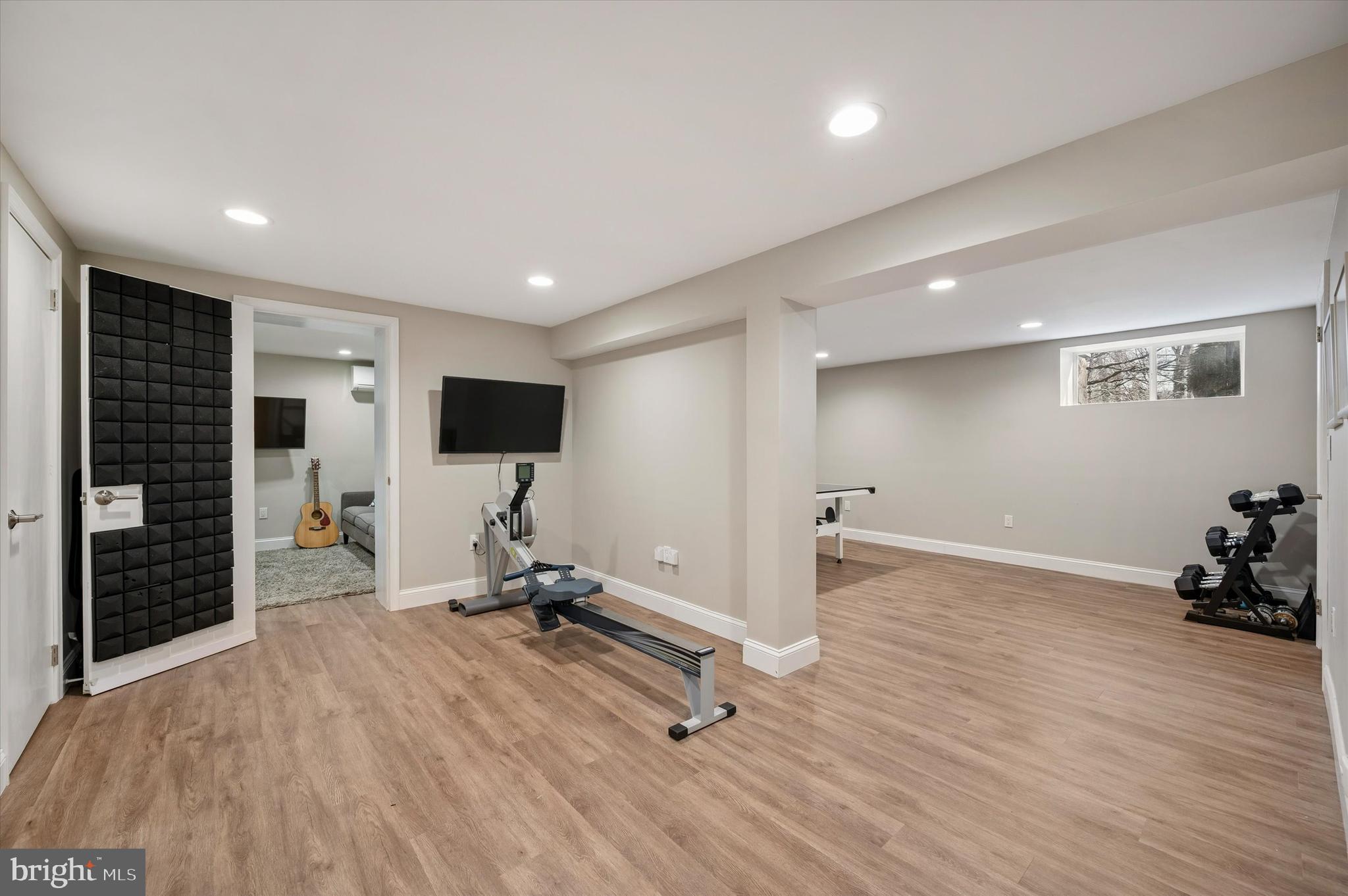 WILLOWBROOK - Residential