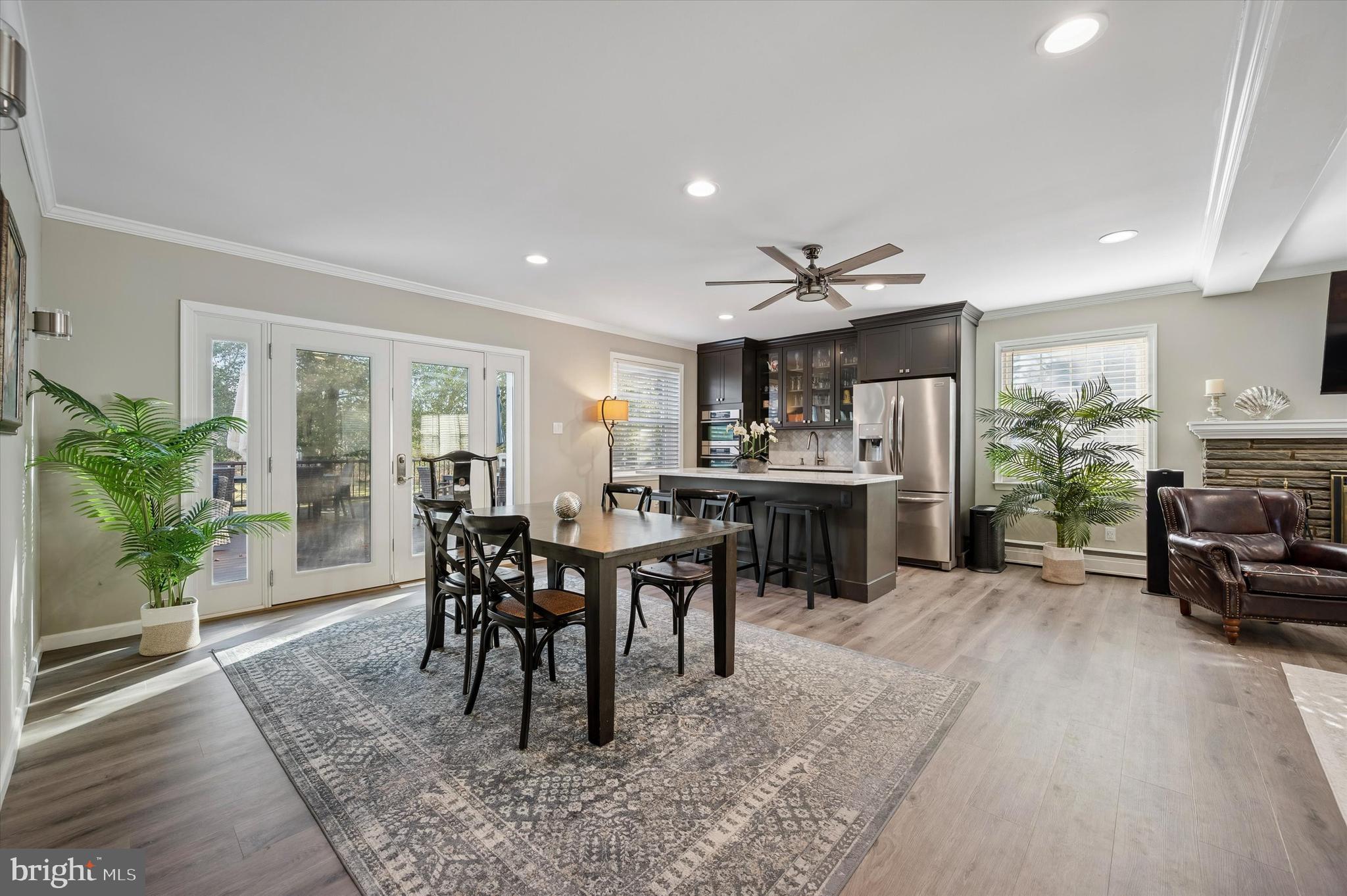 WILLOWBROOK - Residential