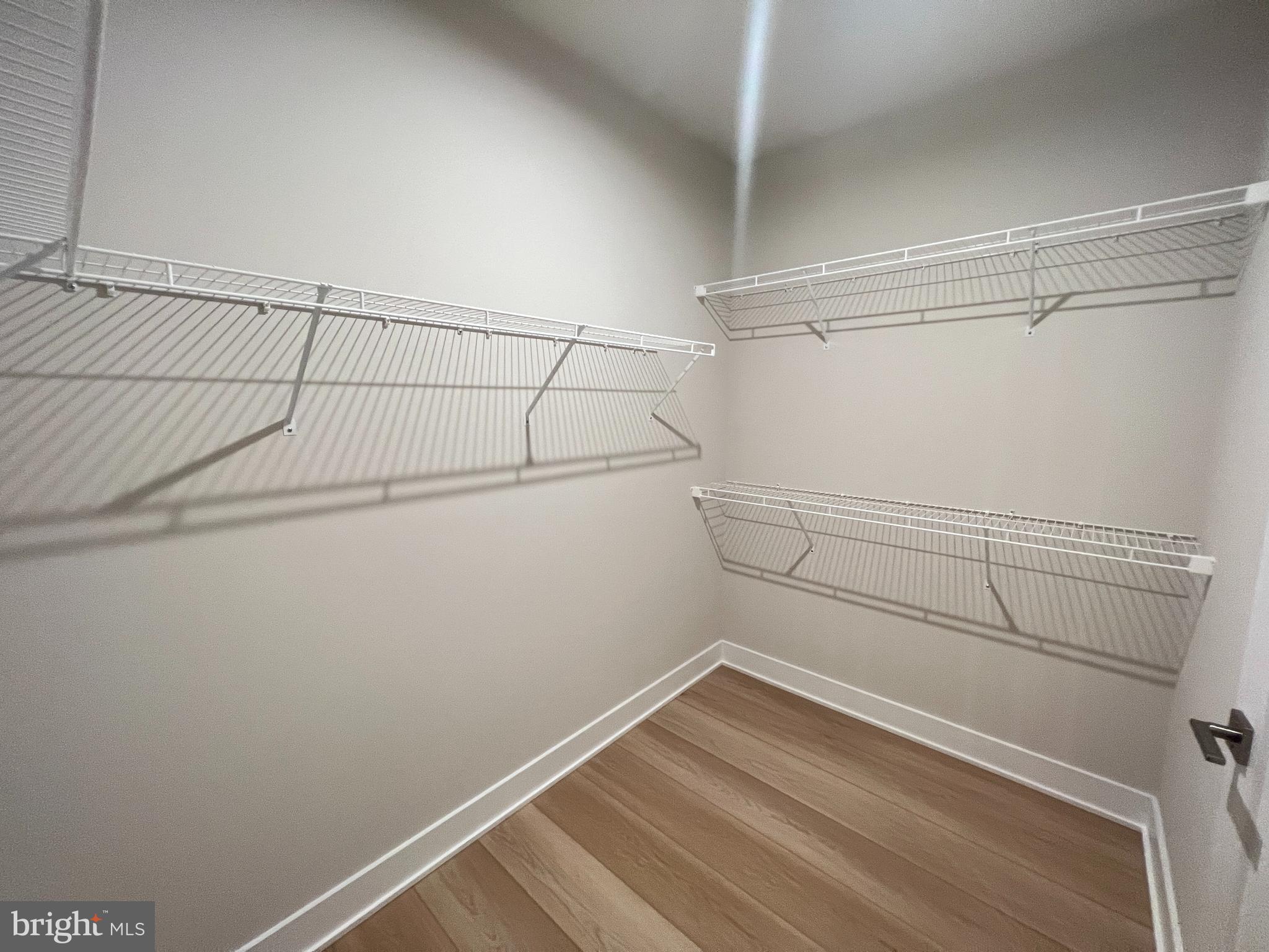 NORTHBANK - Residential