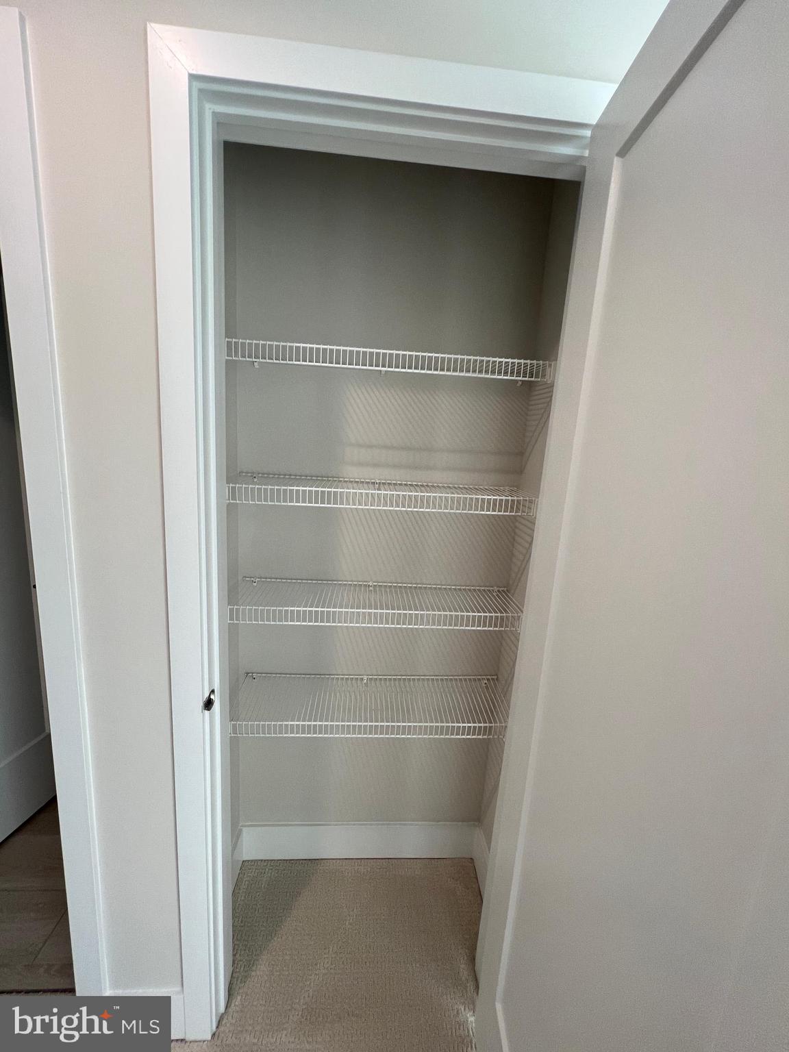 NORTHBANK - Residential