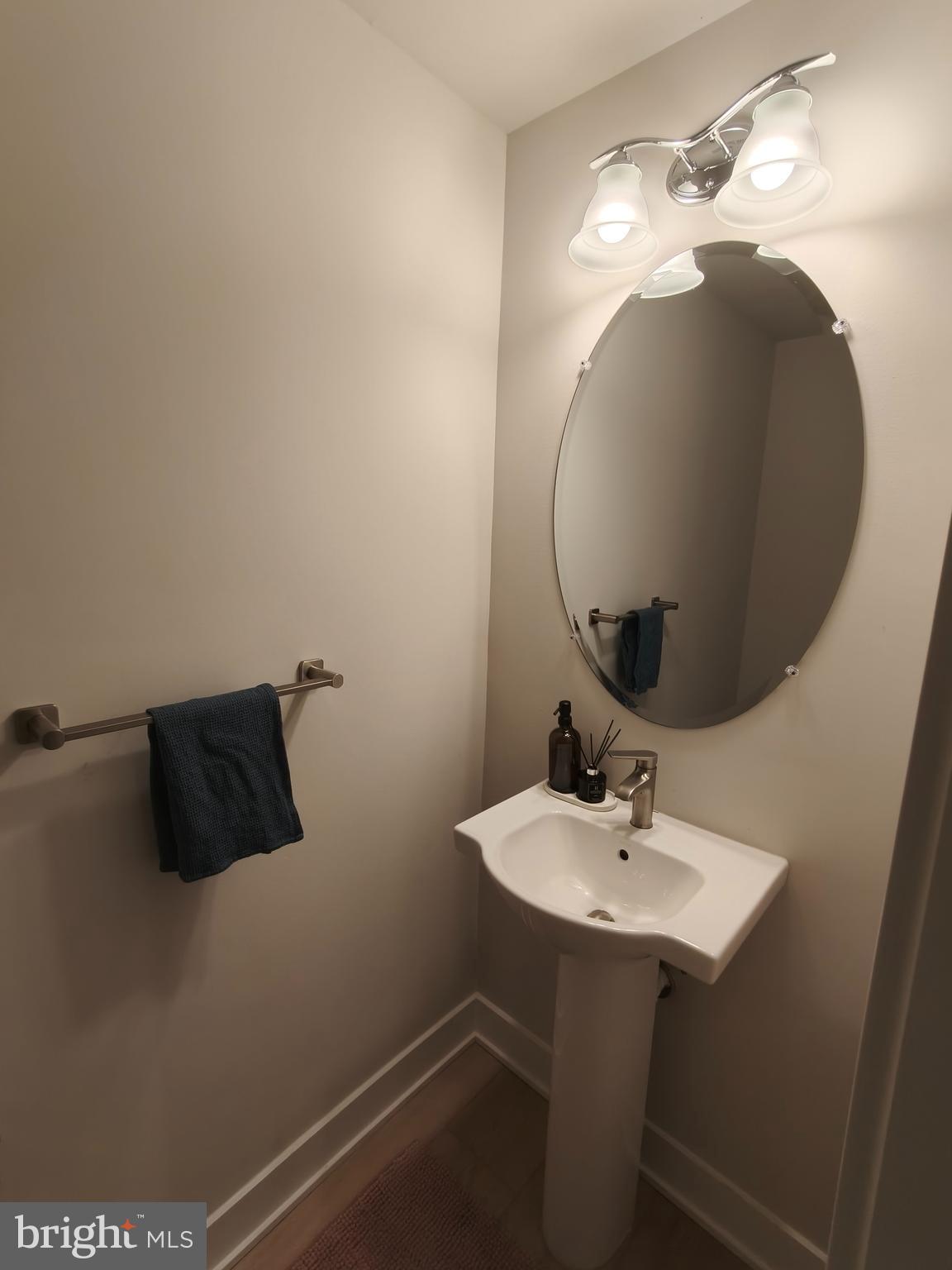 NORTHBANK - Residential