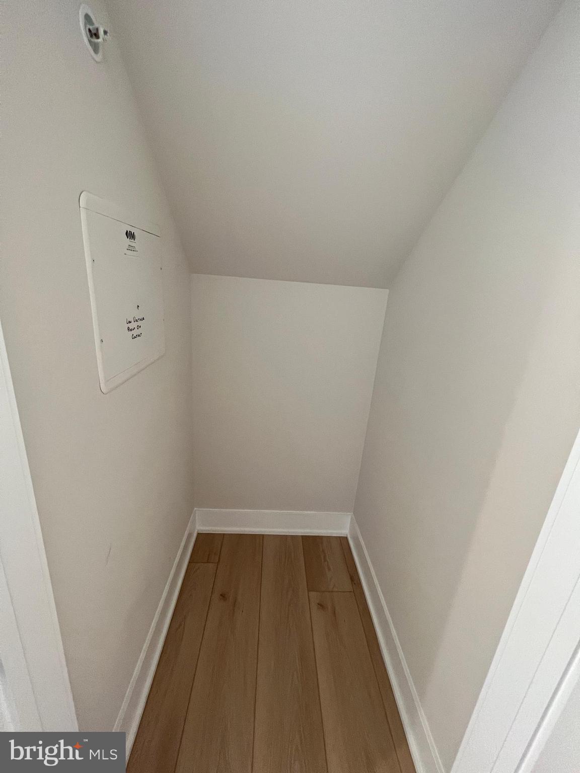 NORTHBANK - Residential