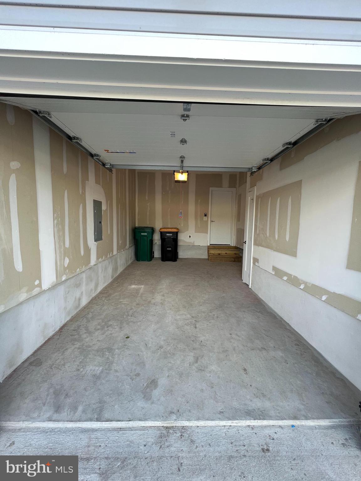 NORTHBANK - Residential