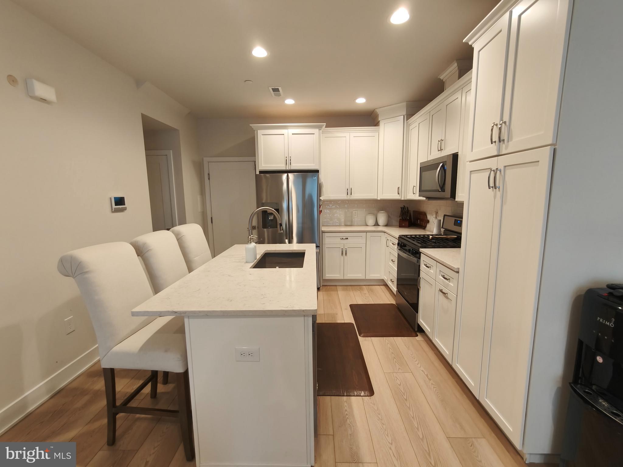 3001 CITYVIEW WALK 192