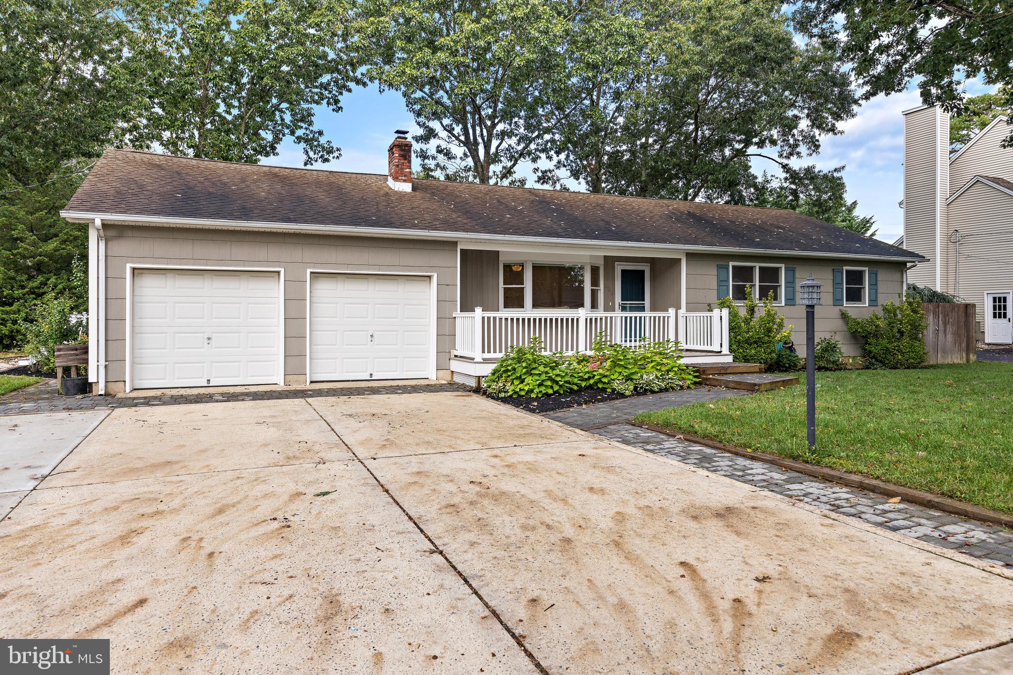 230 HEMLOCK LANE