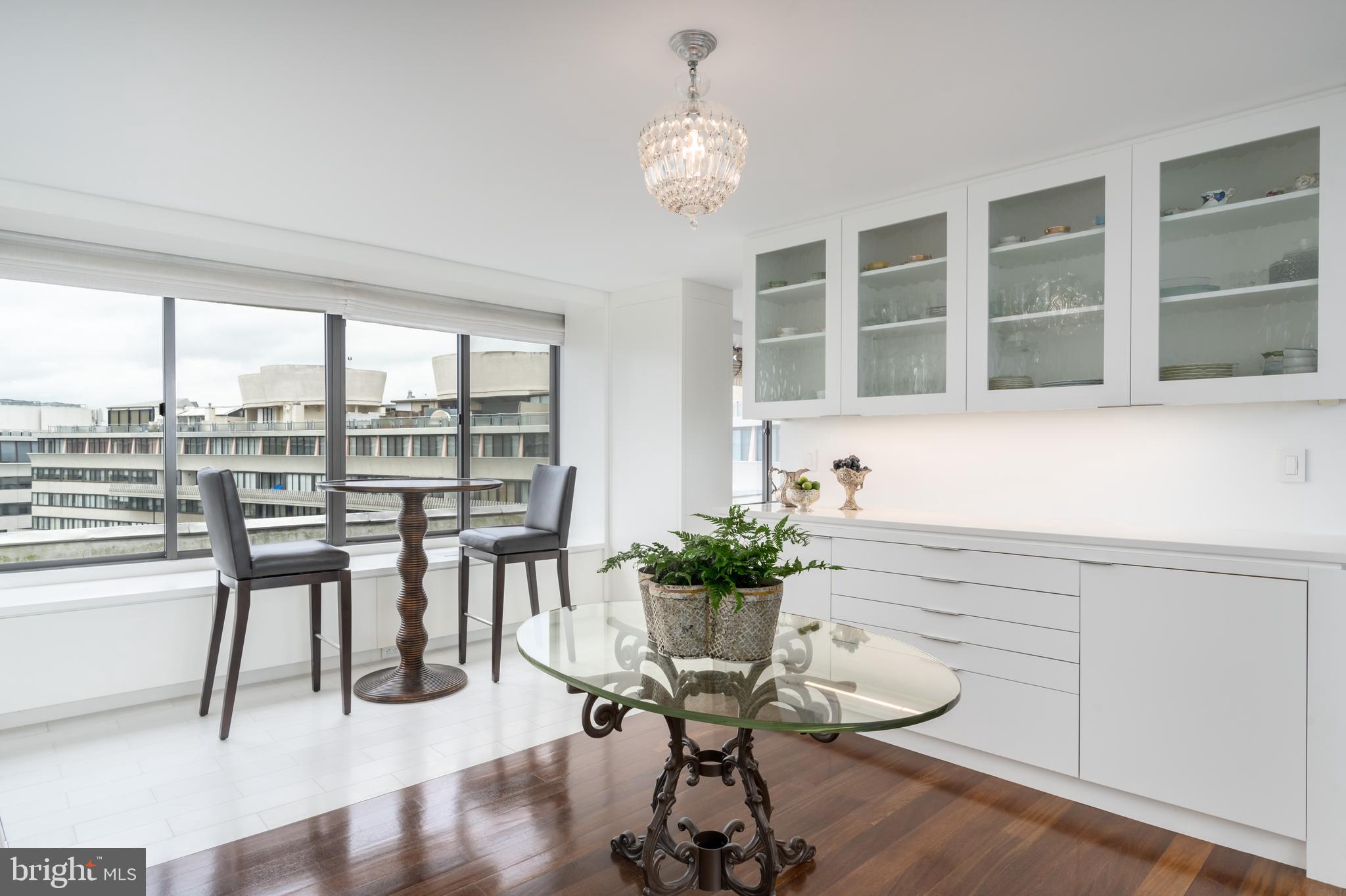 FOGGY BOTTOM - Residential