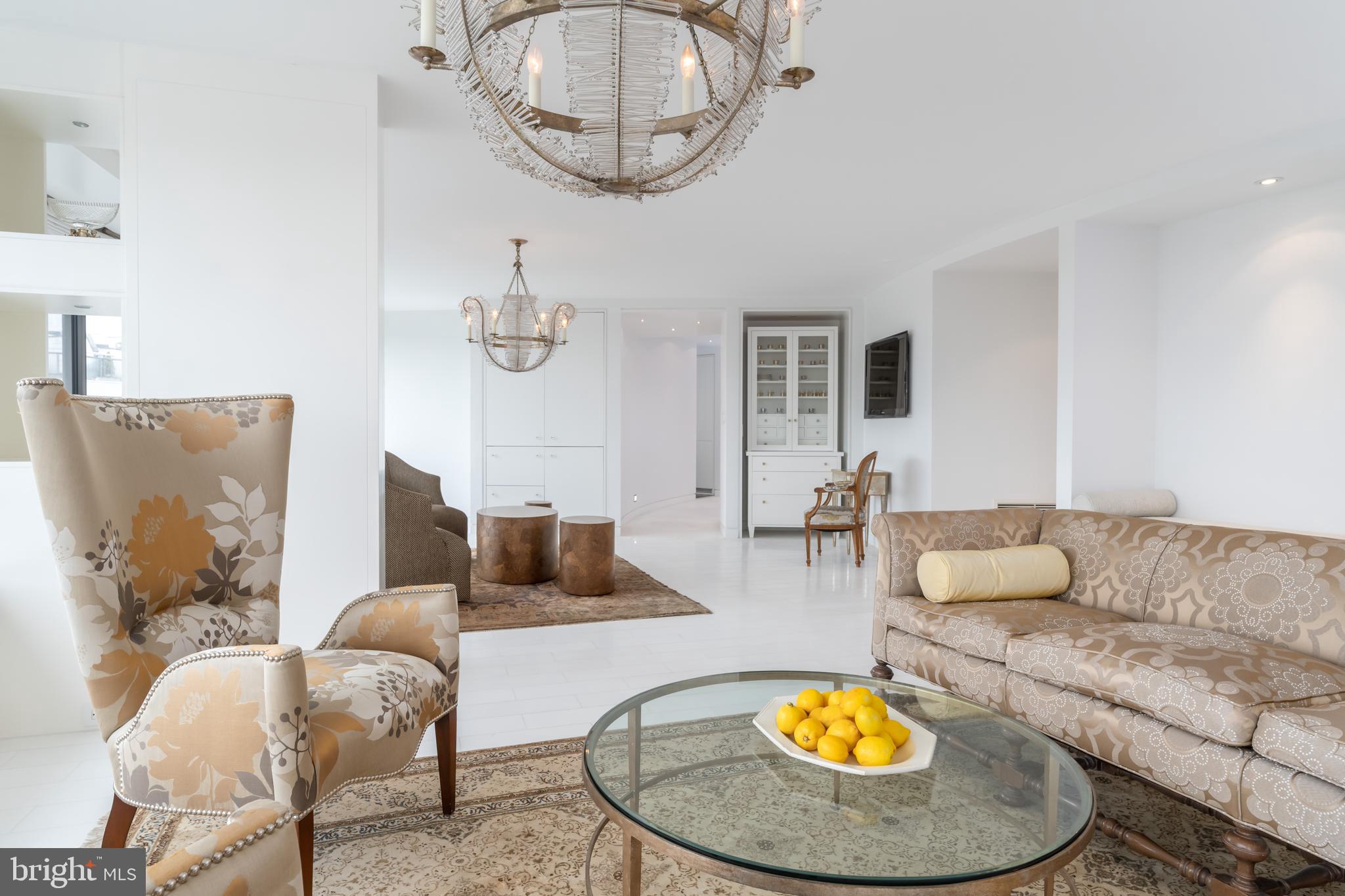 FOGGY BOTTOM - Residential