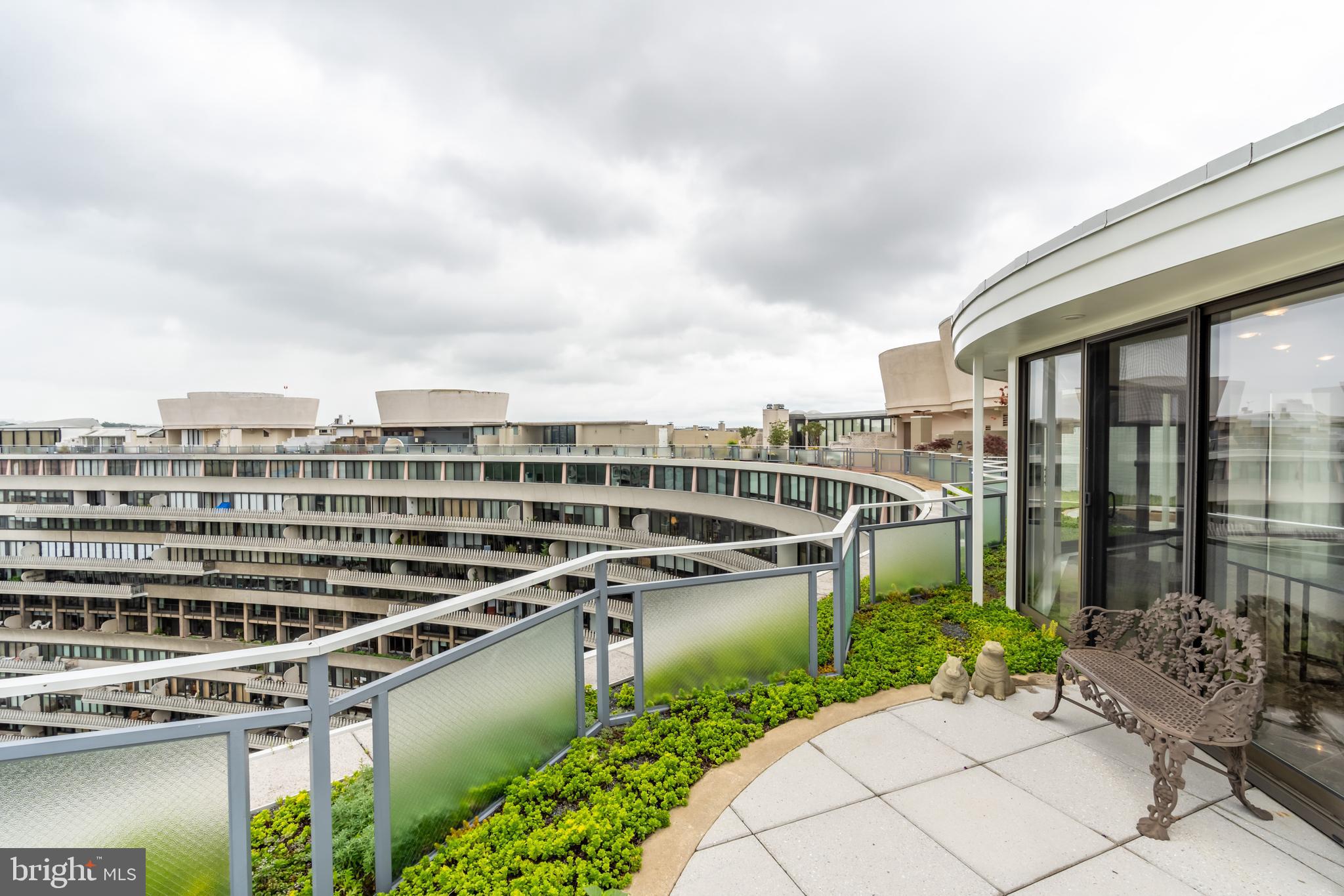 FOGGY BOTTOM - Residential