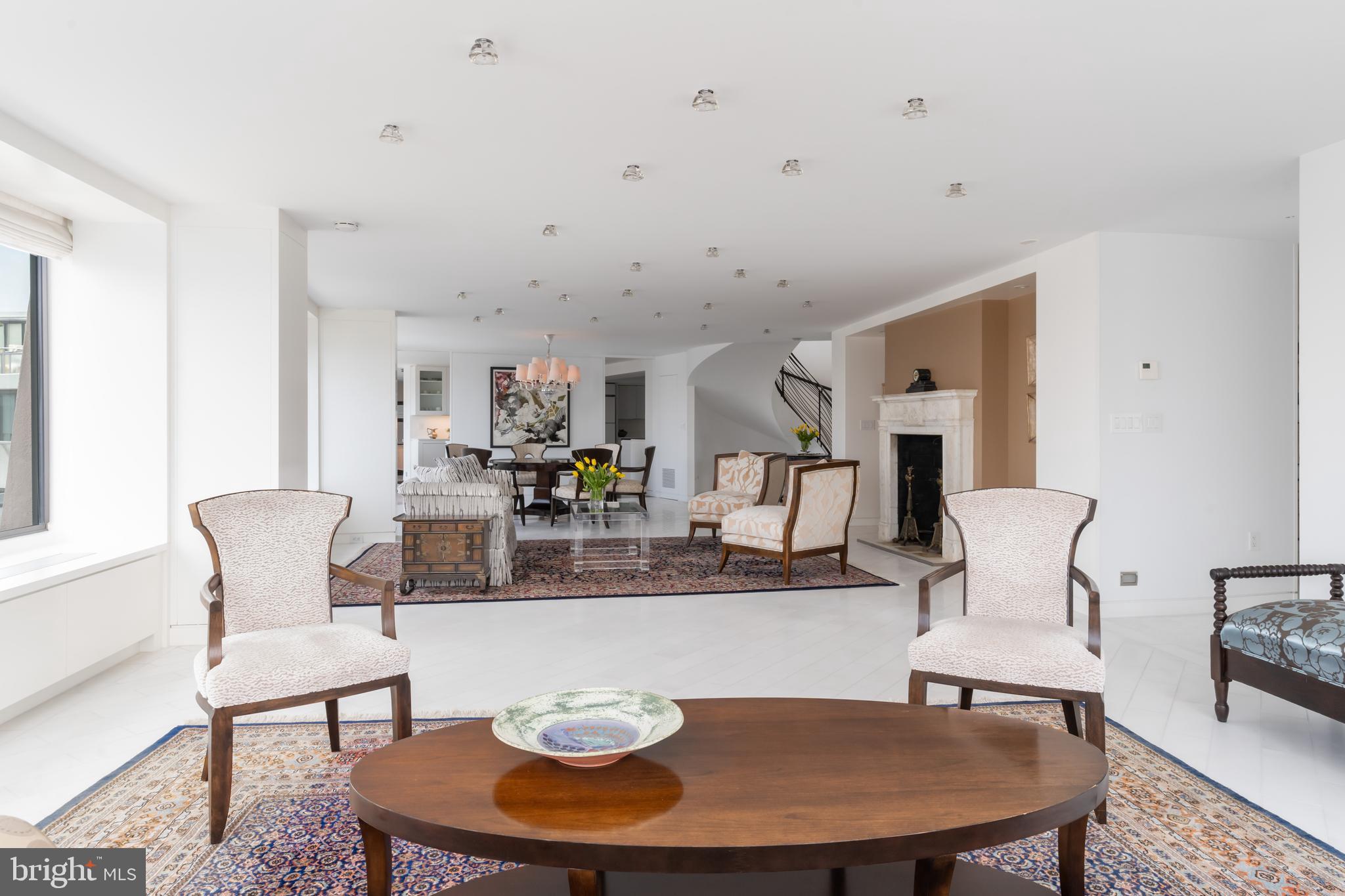 FOGGY BOTTOM - Residential