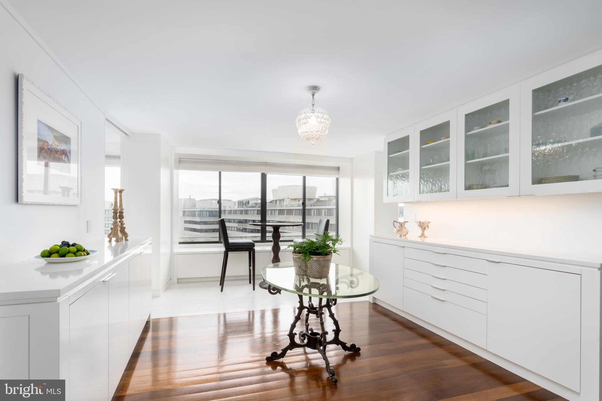 FOGGY BOTTOM - Residential