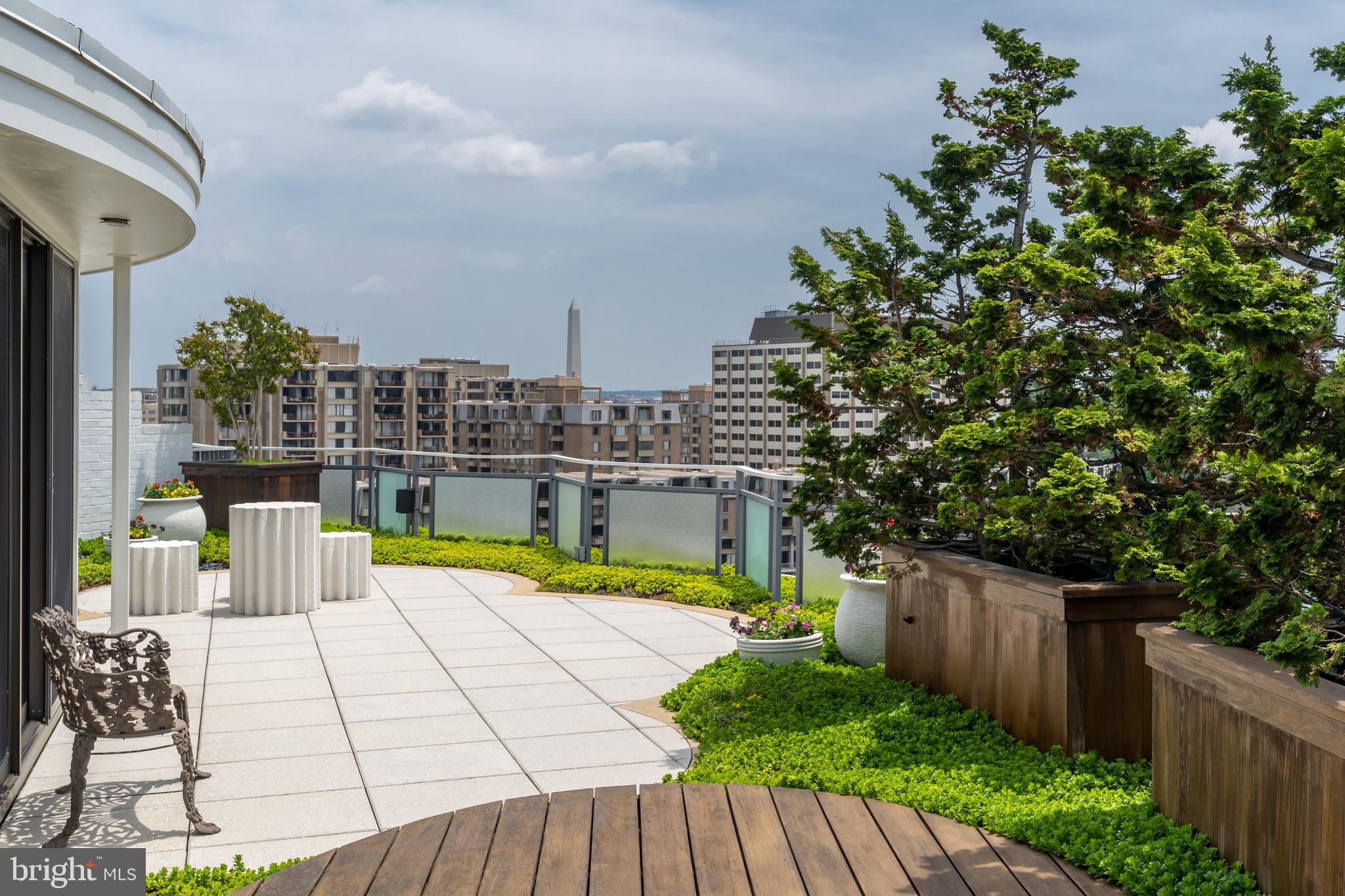 FOGGY BOTTOM - Residential