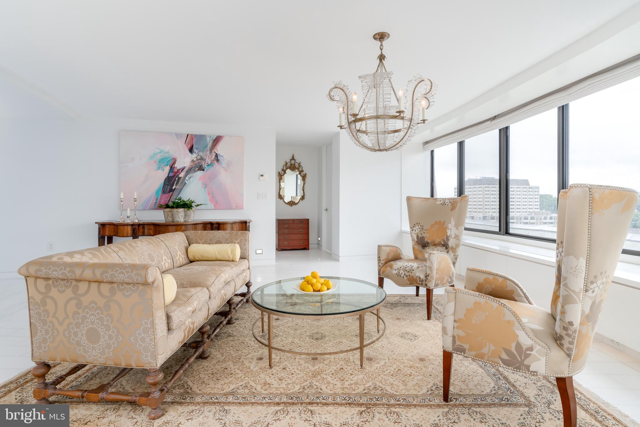 FOGGY BOTTOM - Residential