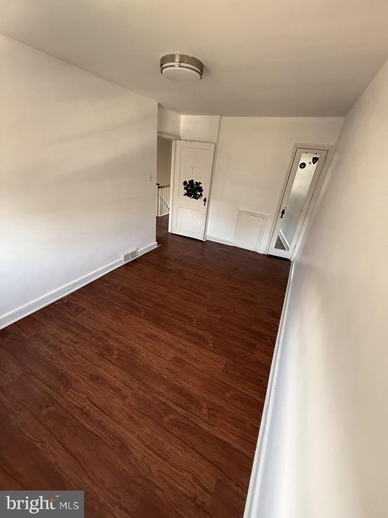 MAYFAIR (WEST) - Residential Lease