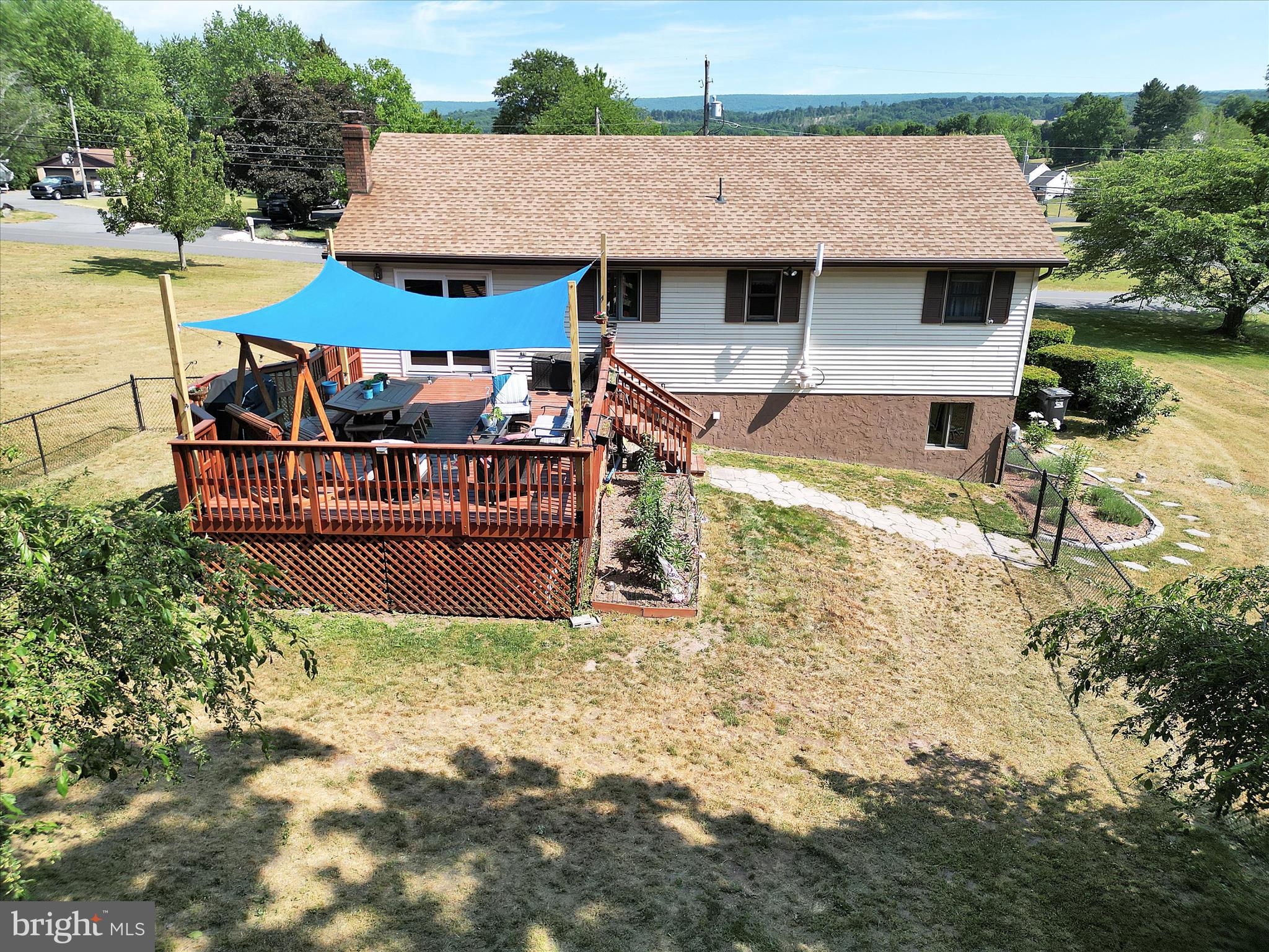 LAKE WYNONAH - Residential