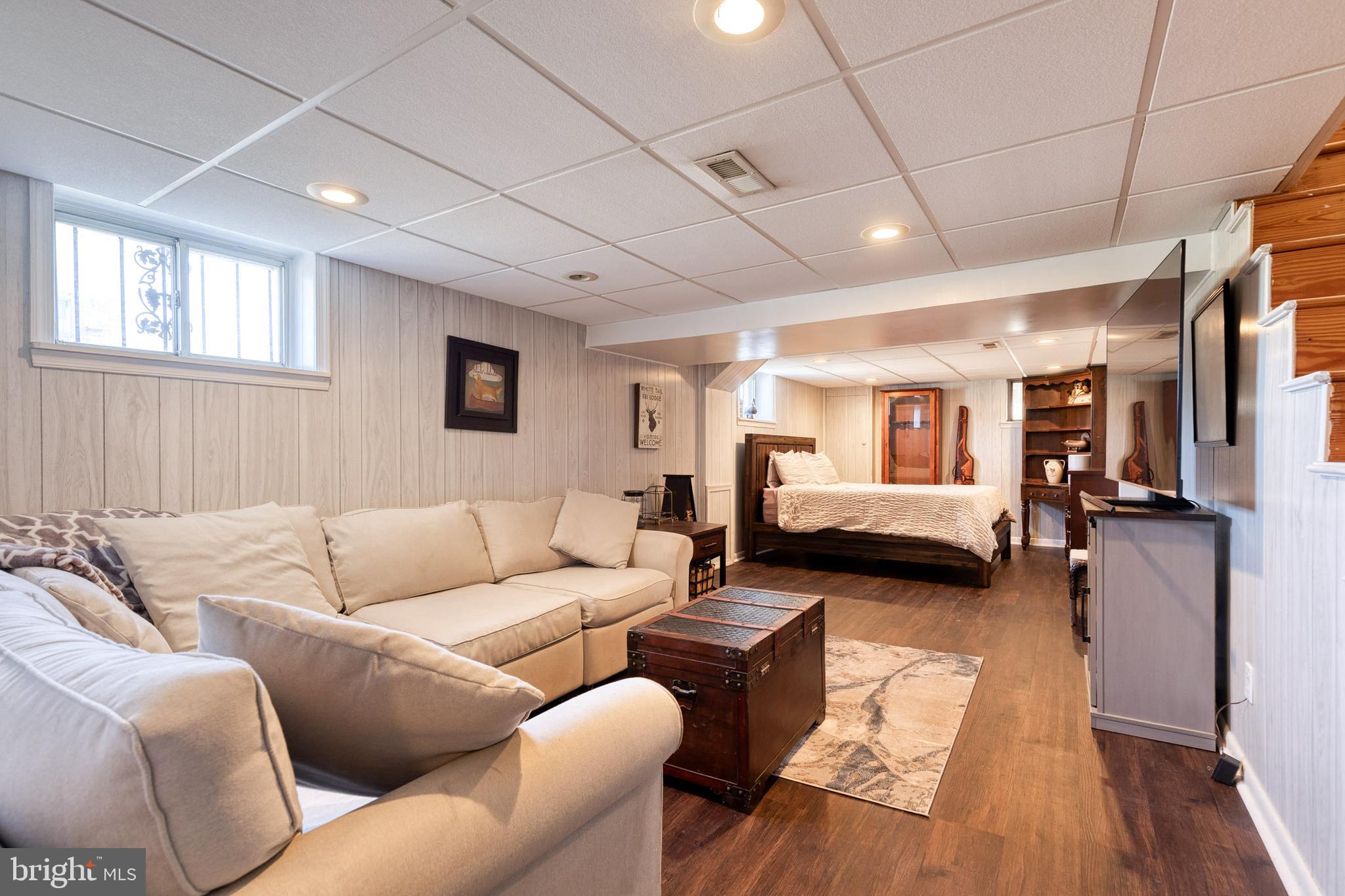 DUNDALK FARMS - Residential