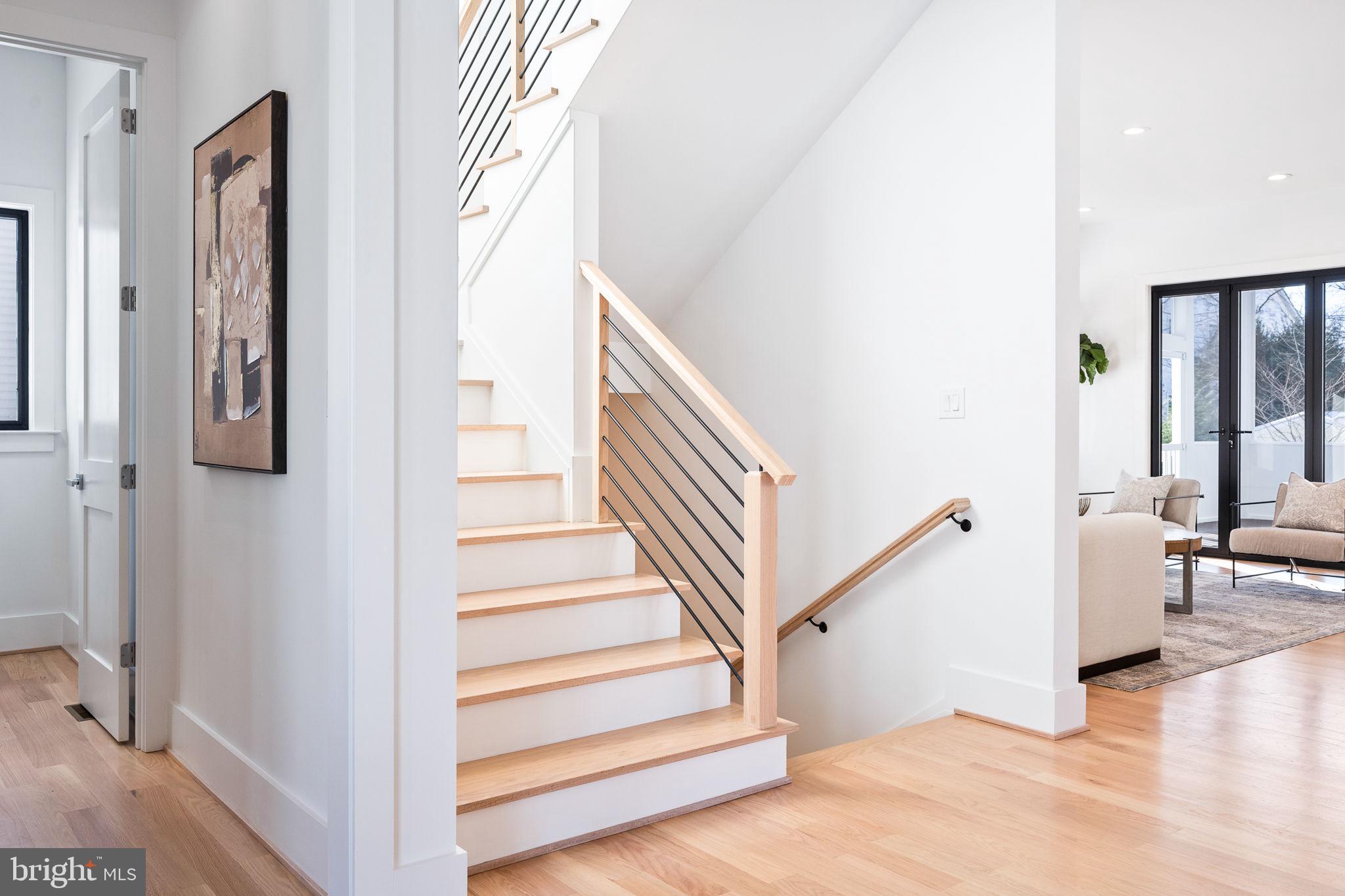 CHURCHILL SQUARE - Residential