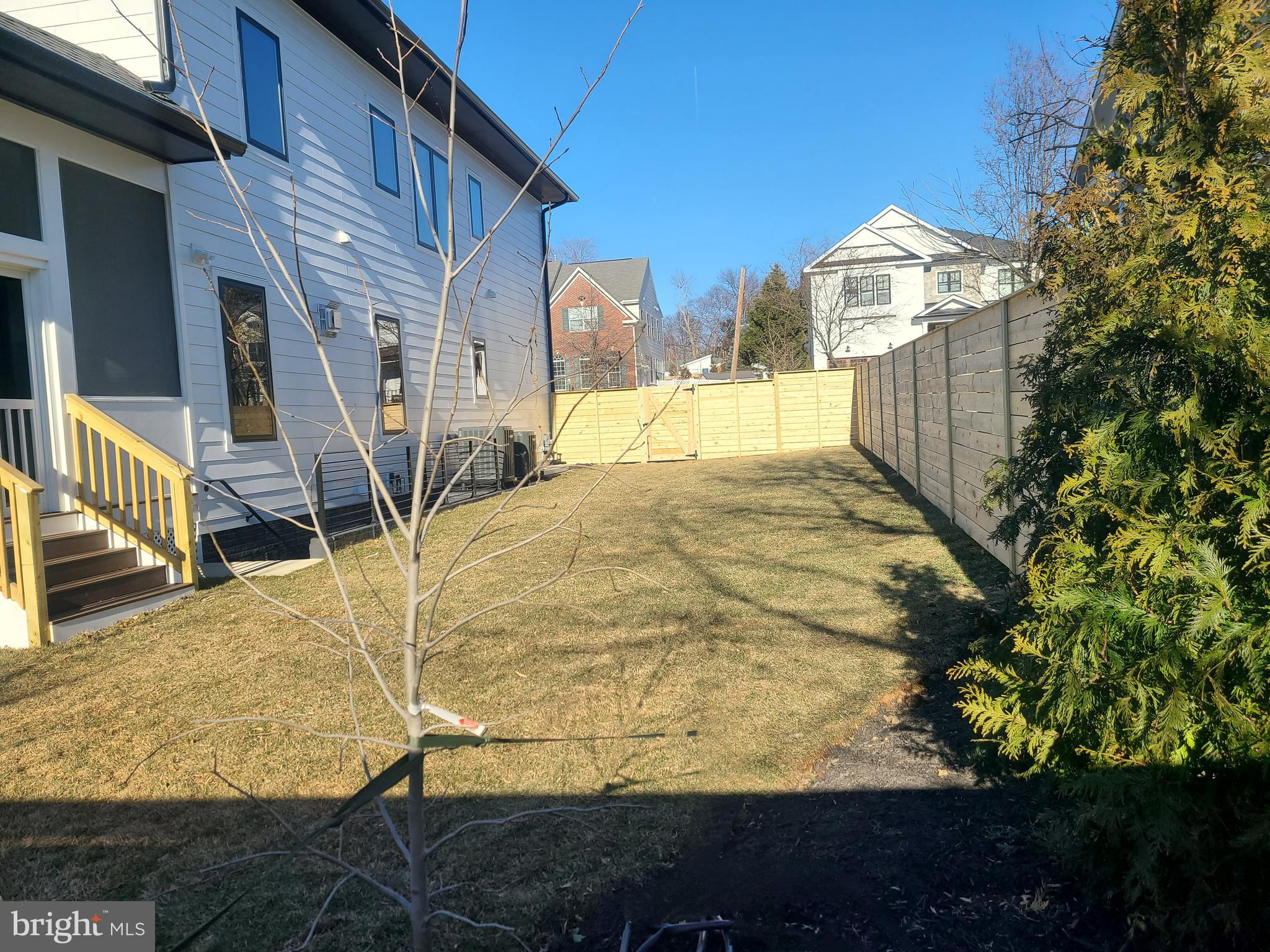 CHURCHILL SQUARE - Residential