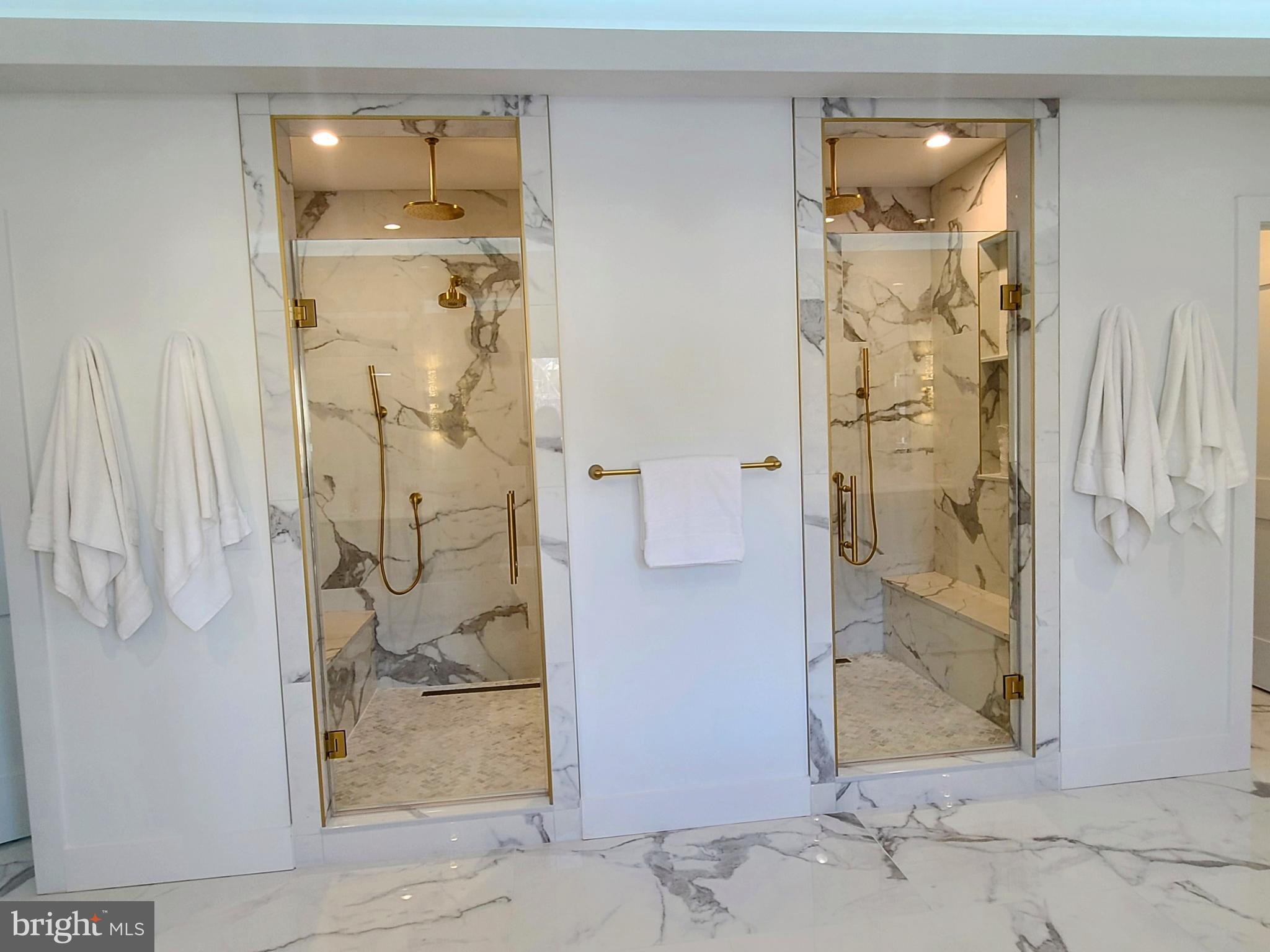 CHURCHILL SQUARE - Residential