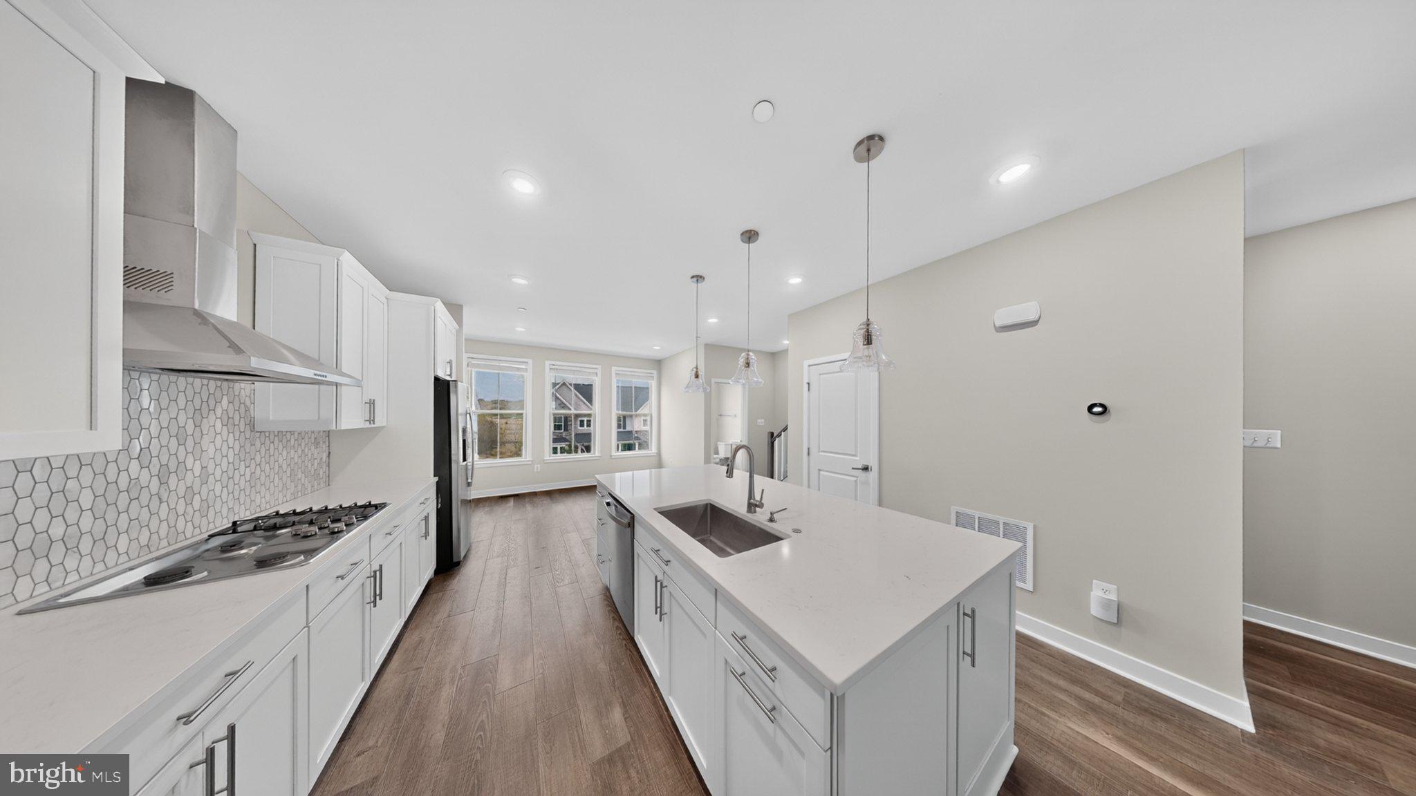 11115 HAZELNUT LANE