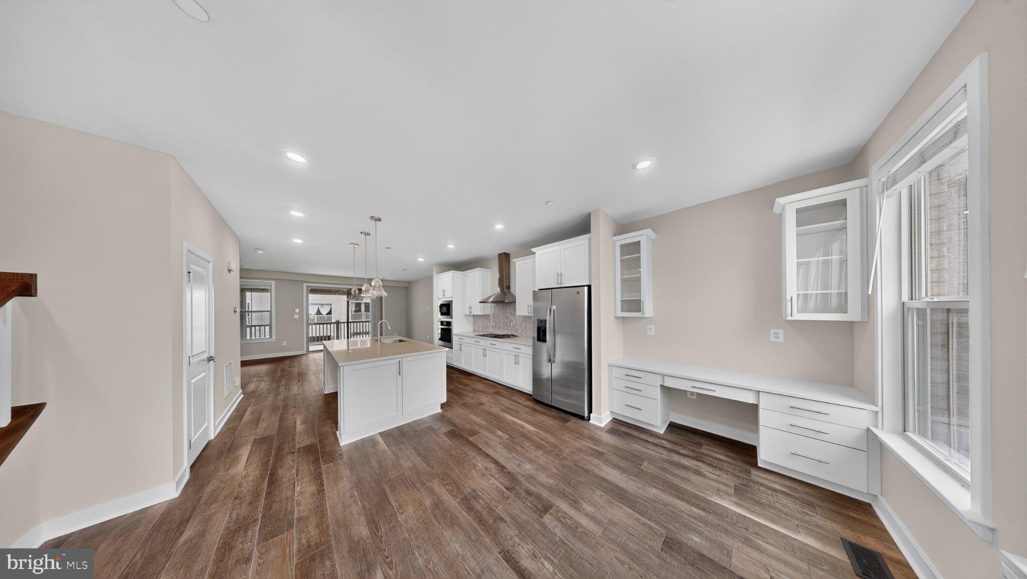 11115 HAZELNUT LANE