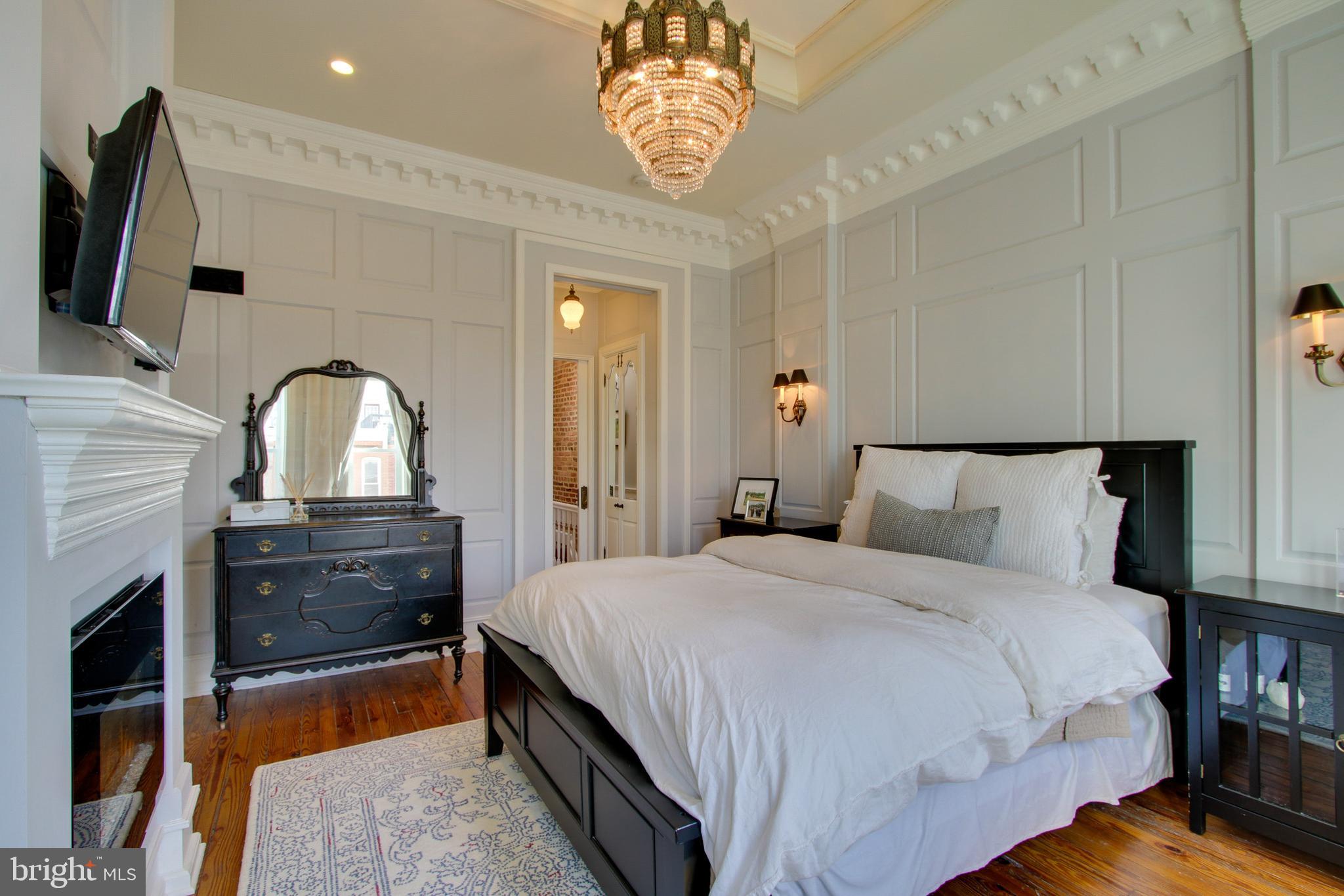 RIVERSIDE - Residential