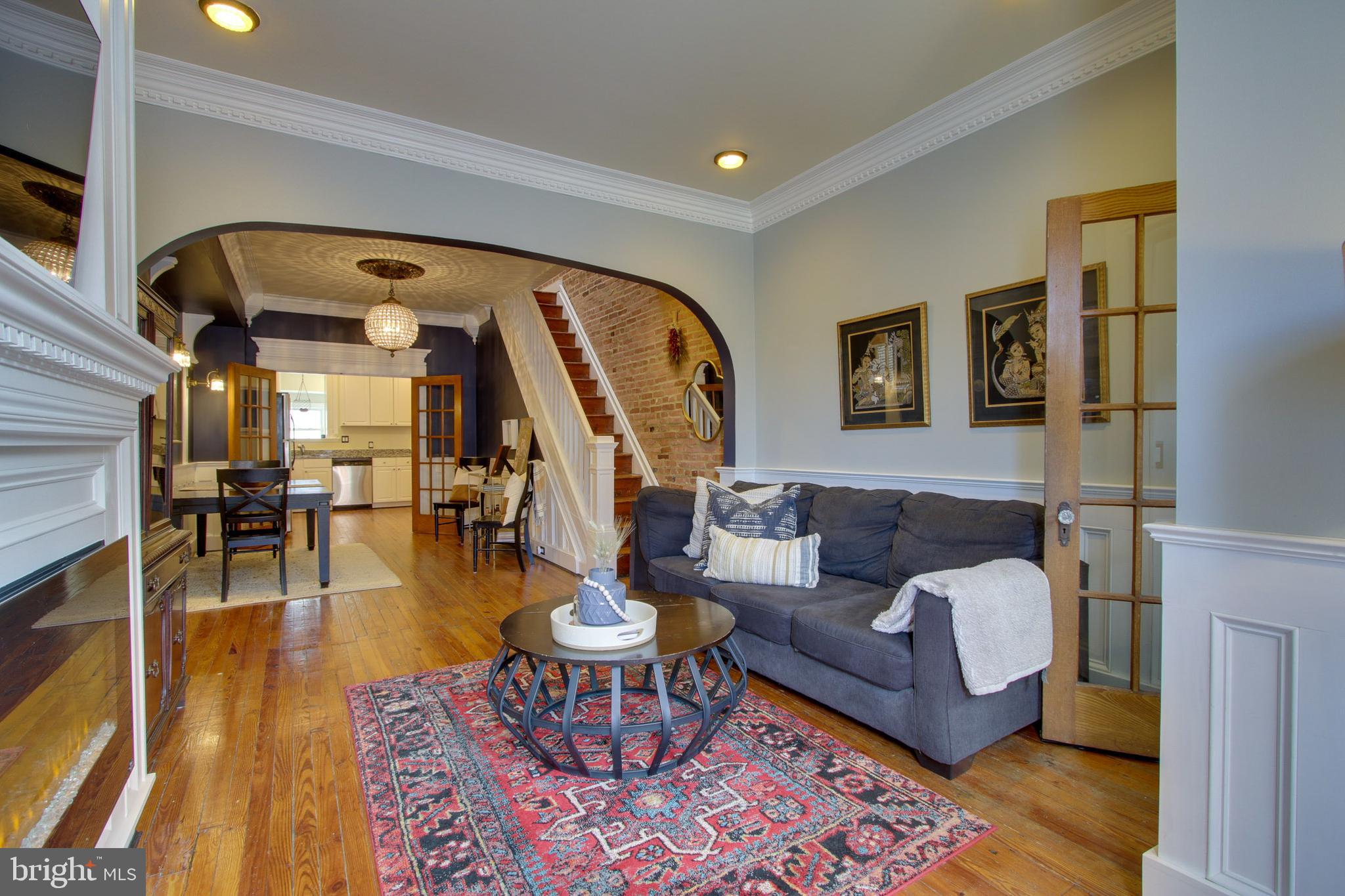 RIVERSIDE - Residential