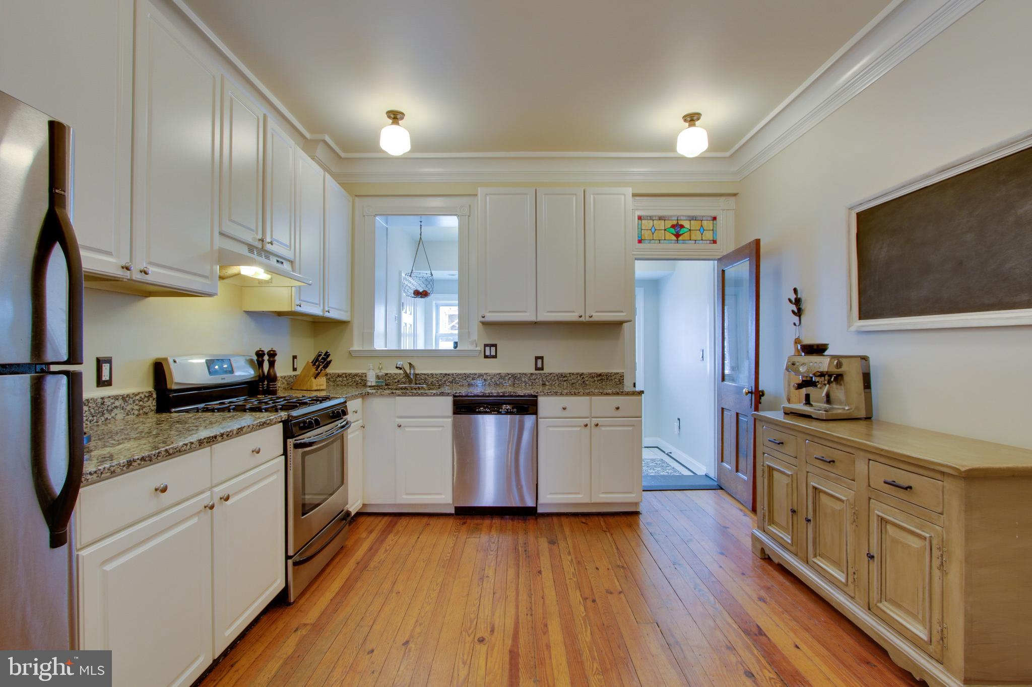 RIVERSIDE - Residential