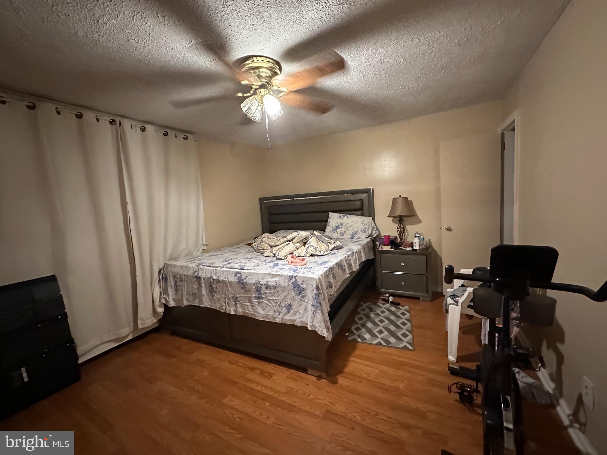 MAYFAIR (EAST) - Residential