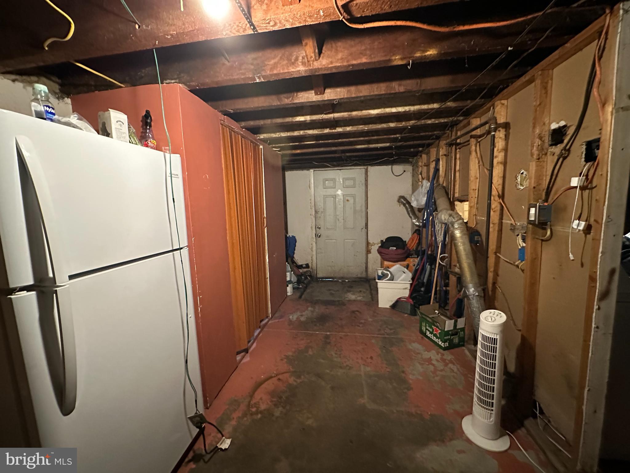 MAYFAIR (EAST) - Residential