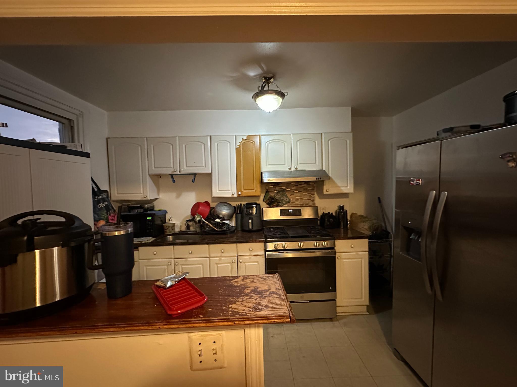 MAYFAIR (EAST) - Residential