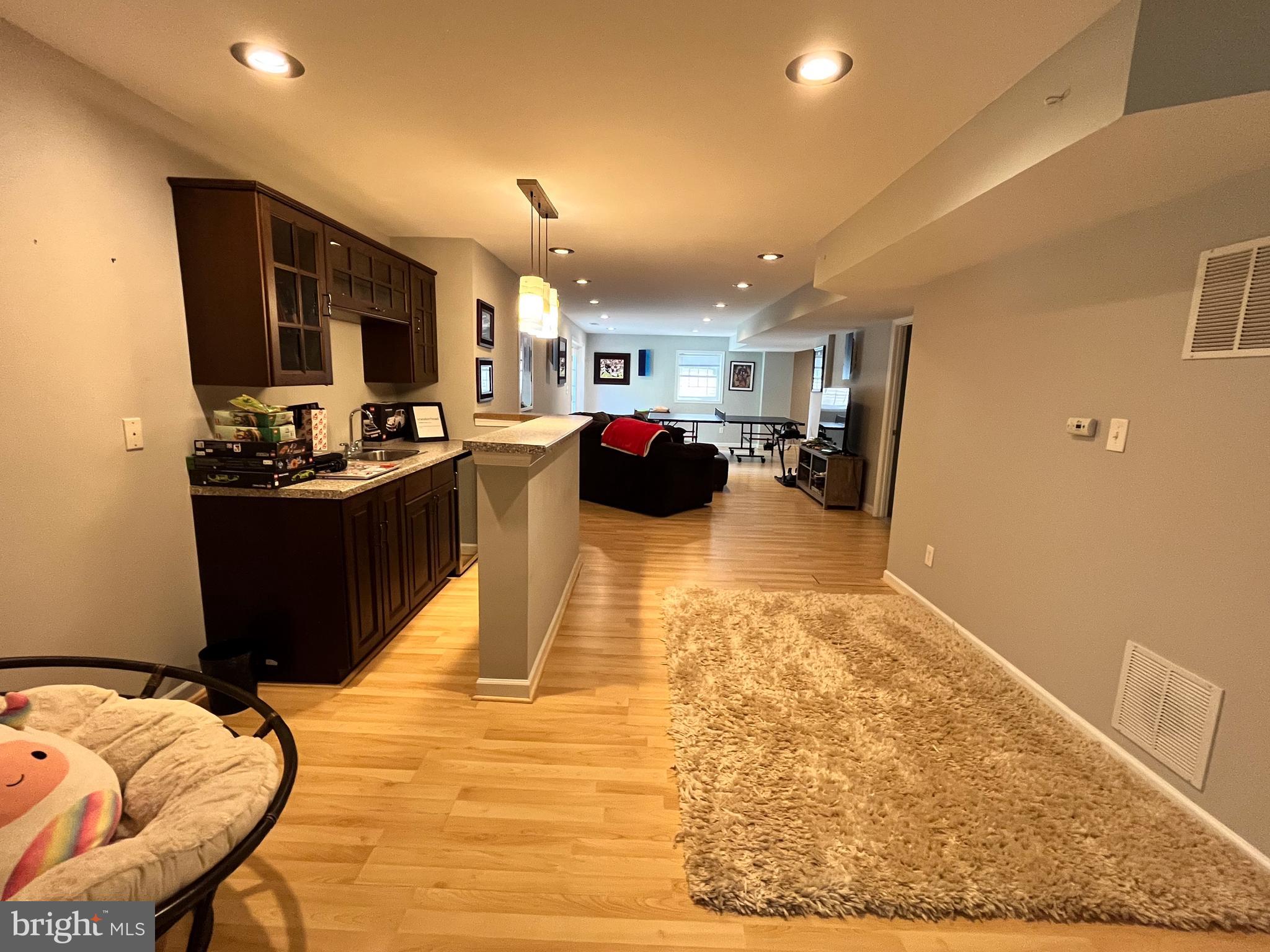 WEST GROVE ESTATES - Residential Lease